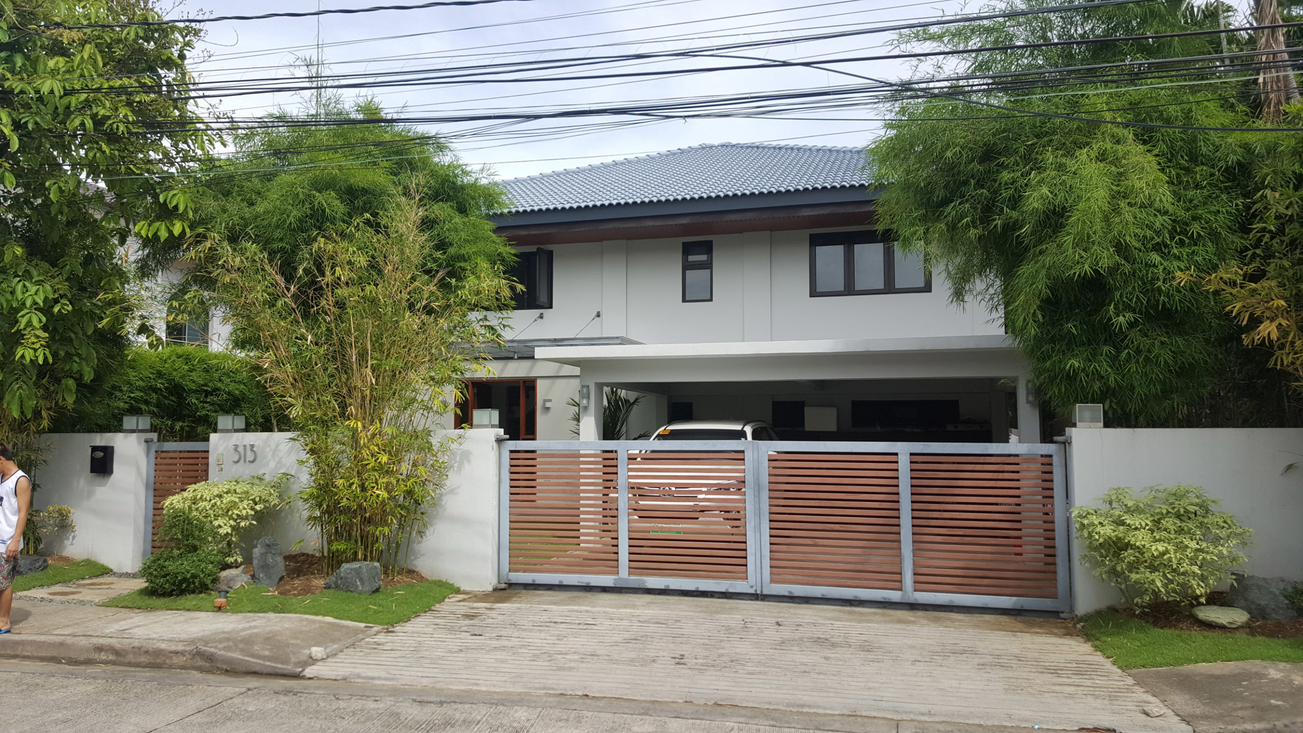 Gorgeous4BRDesignedHouseandLotforSaleinAyalaAlabangMuntinlupa-1.jpg