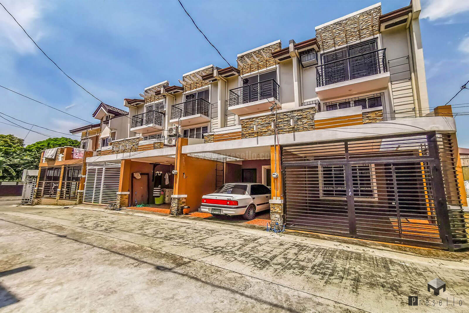 Splendid3BedroomTownhouseforSaleinParañaque-1.jpg