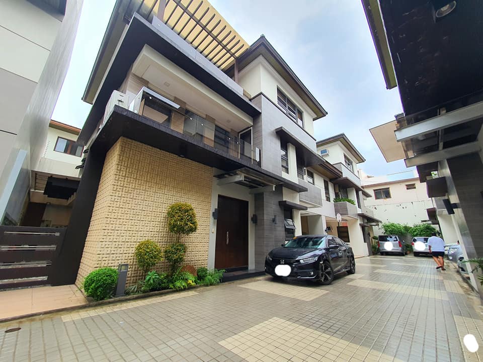 Outstanding5BedroomTownhouseforSaleinNewManilaQC-1.jpg