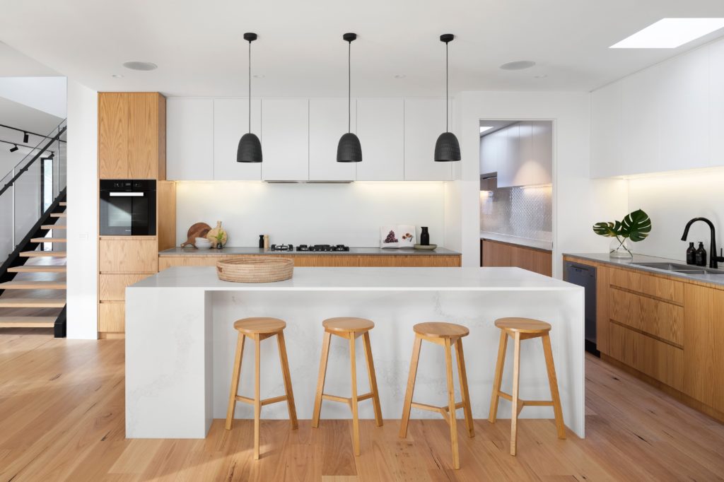 https://www.presello.com/wp-content/uploads/2021/08/minimalist-kitchen-1024x682.jpg