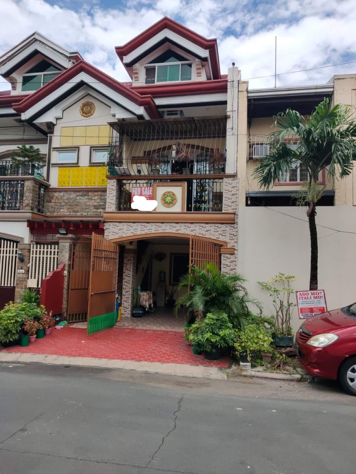 Serene3BedroomTownhouseforSaleinQuezonCitynearCommonwealth-1.jpg