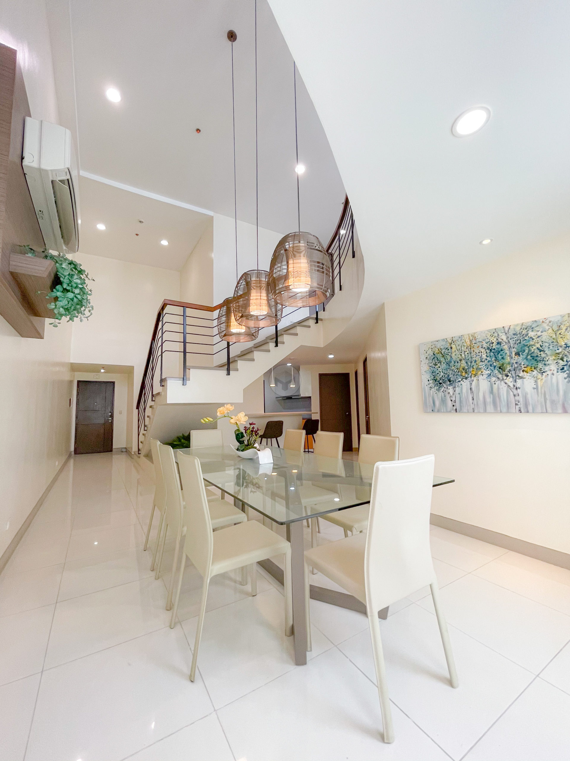 Picturesque3-BedroomPenthouseforSaleatMcKinleyHill,TaguigCity-3.jpg