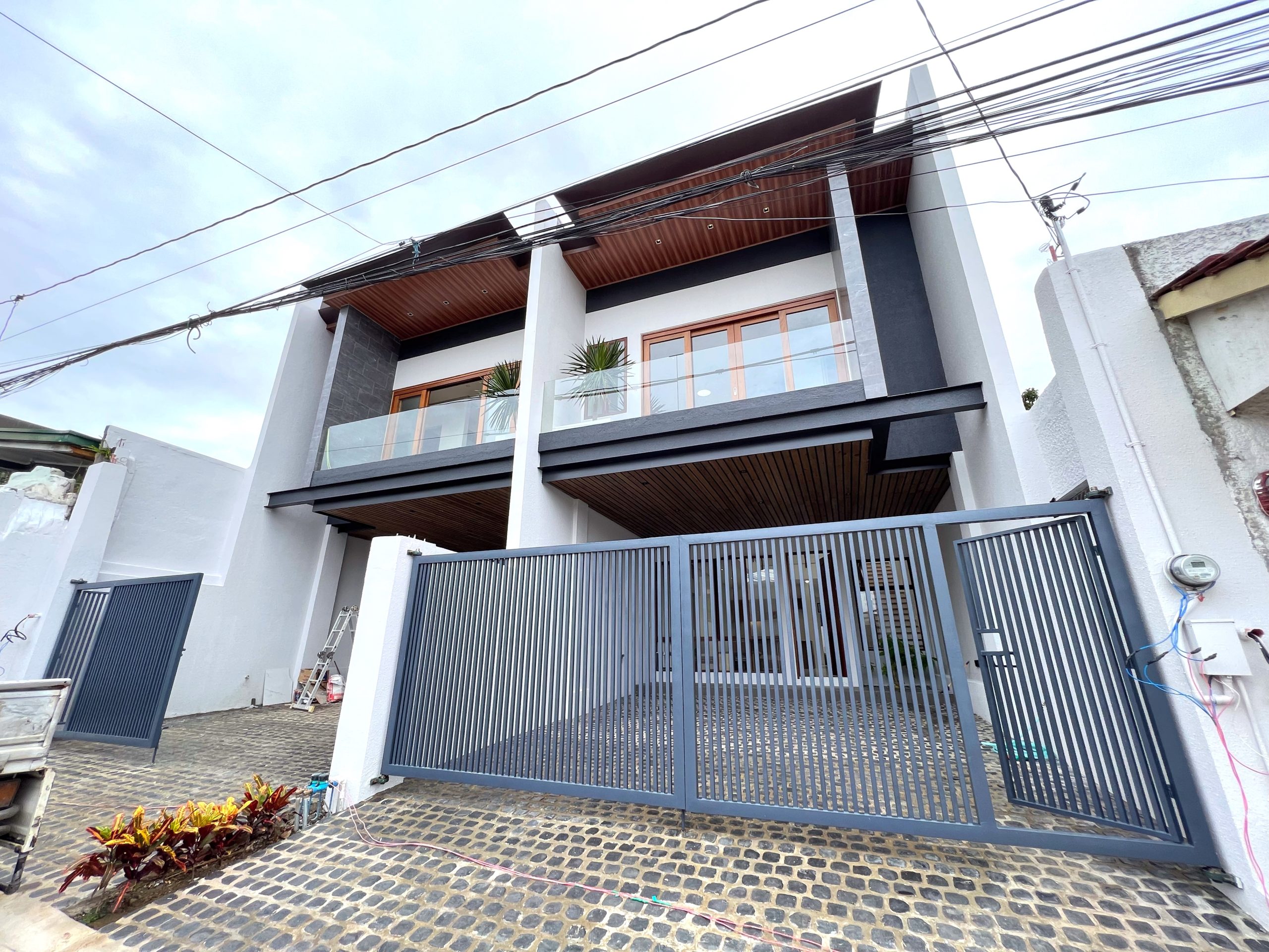 Enchanting3BedroomDuplexTownhouseforSaleinAntipoloCity-1.jpg