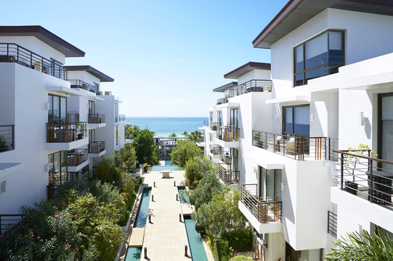 Discovery-Boracay-Facade