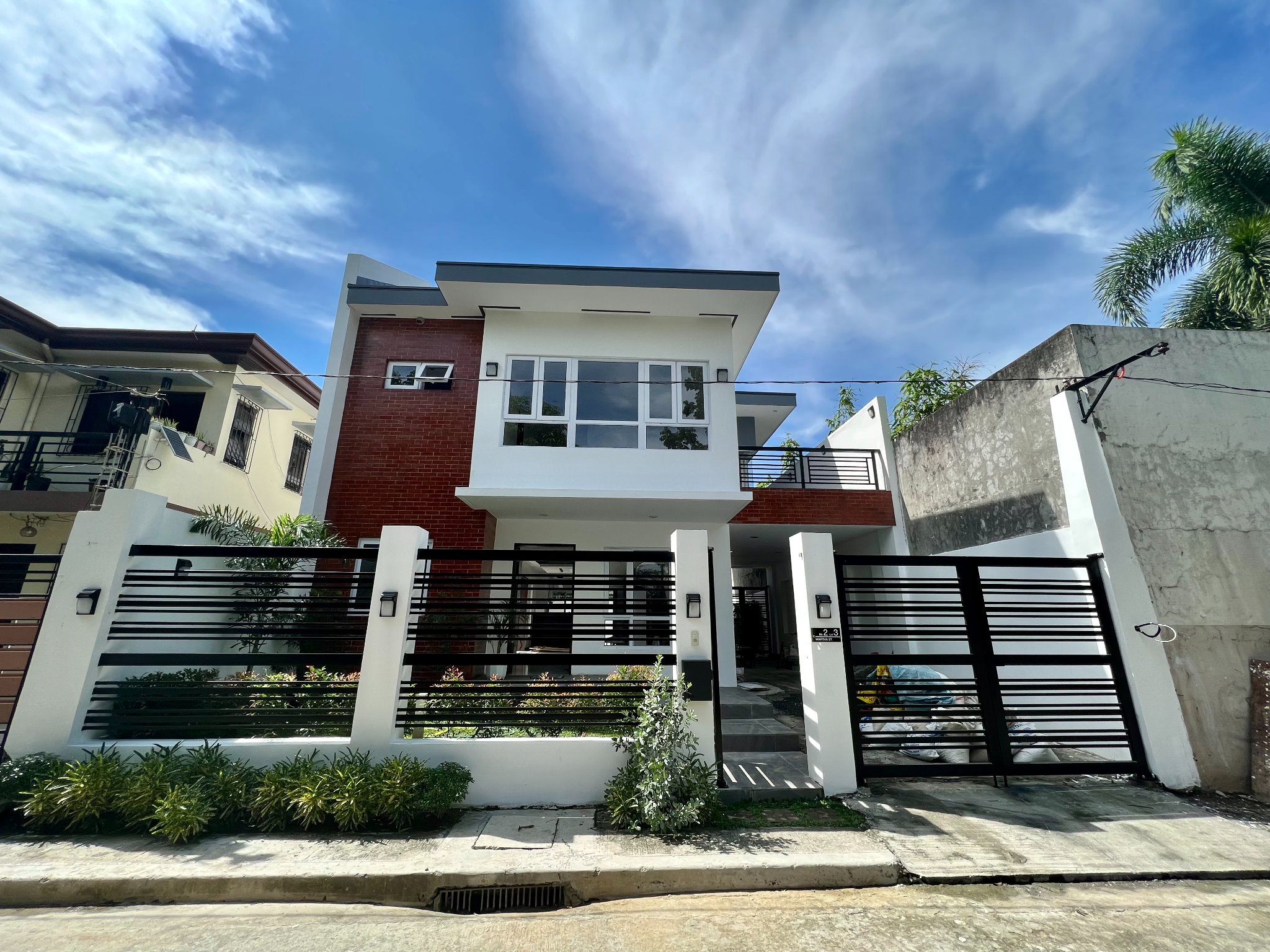 Brilliant5BedroomHouseandLotforSaleinAntipolo-1.jpg