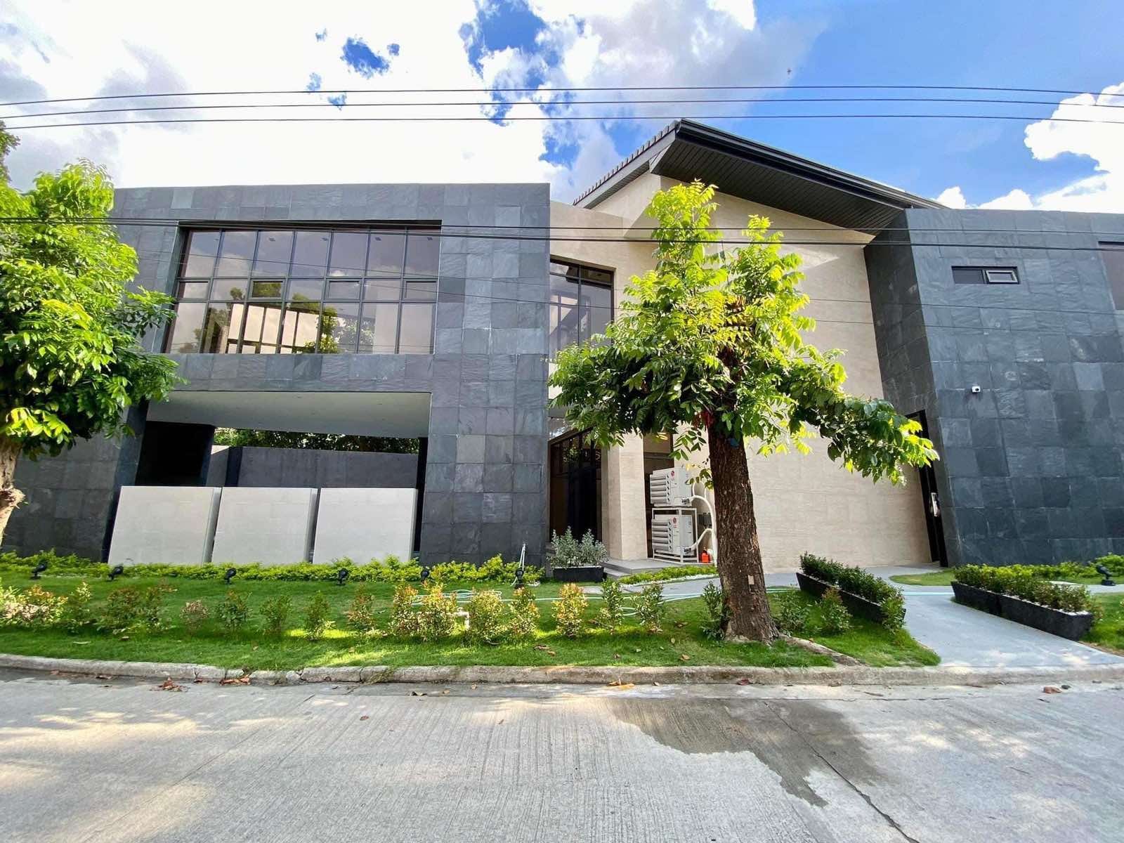 KoreanStyleHouseandLotforSaleinHeritagePlaceSubdivisionPampanga-1.jpg