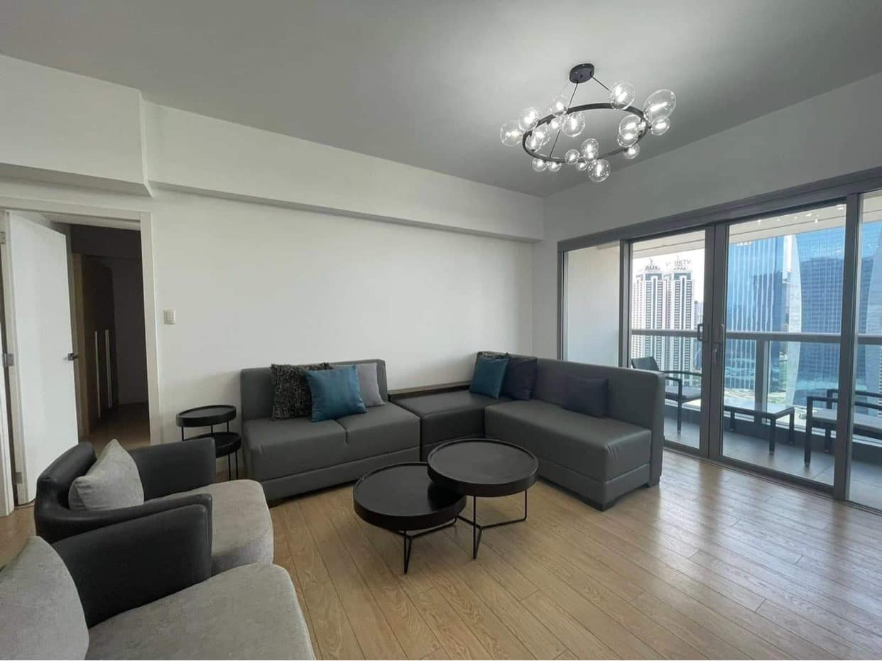 Upscale2BedroomOneShangrilaCondoforSale-SouthTower-1.jpg