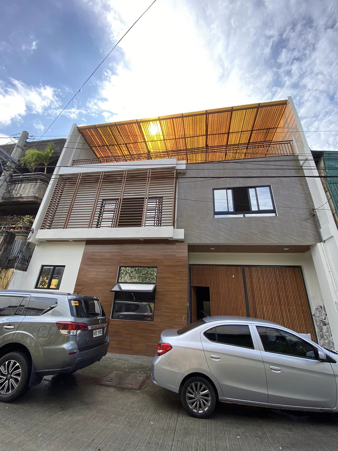 Contemporary5BedroomHouse&LotforSaleinCaloocan-1.jpg