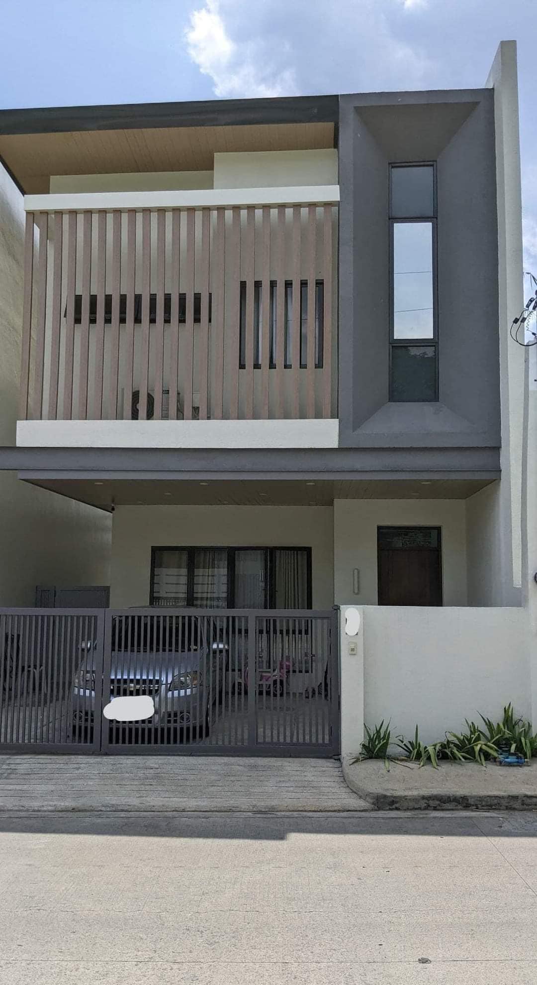 Sleek3BedroomHouseforSaleinAntipolo-1.jpg