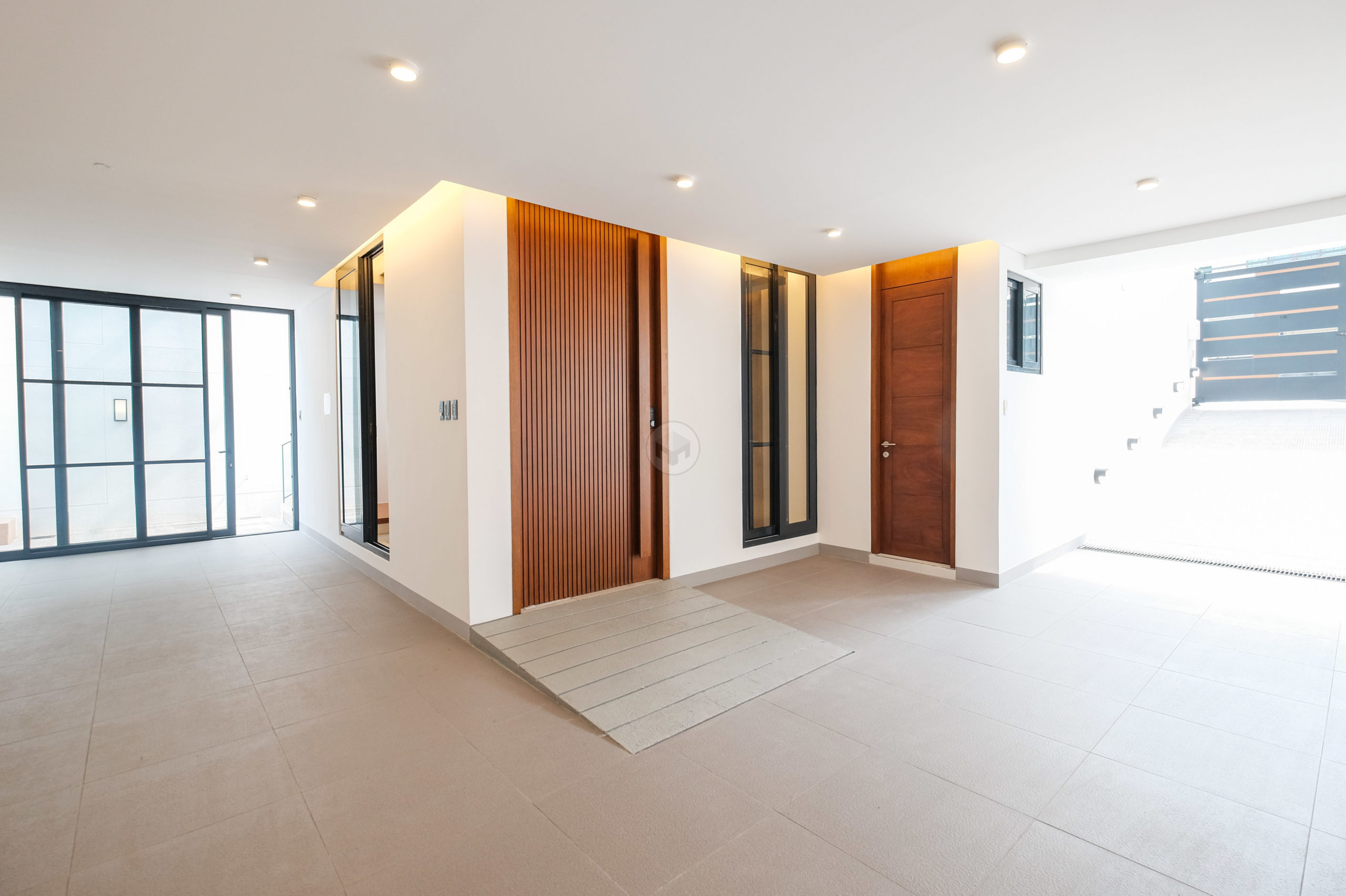 Stunning4BedroomHouseforSaleinFilinvest2QuezonCity-18.jpg