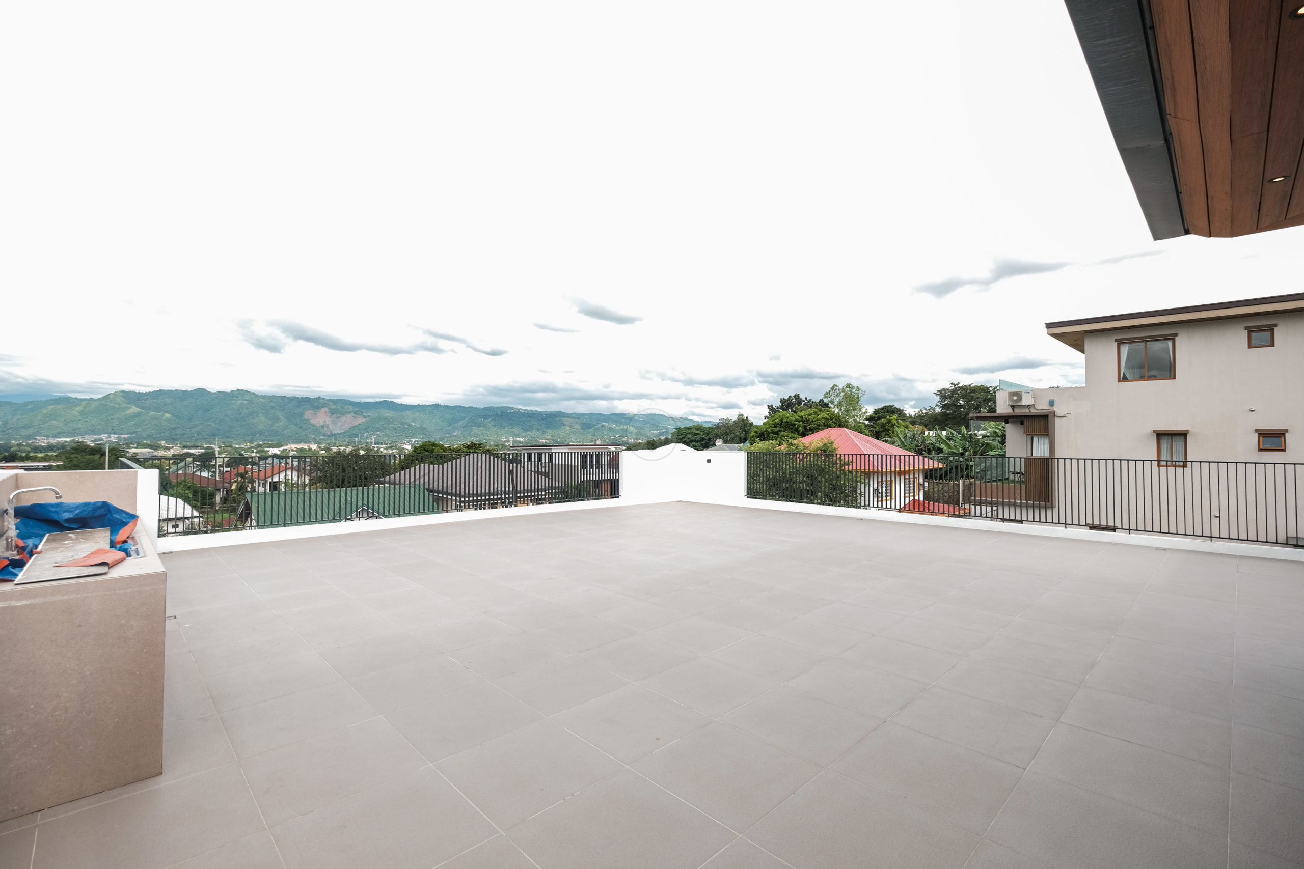 Stunning4BedroomHouseforSaleinFilinvest2QuezonCity-51.jpg