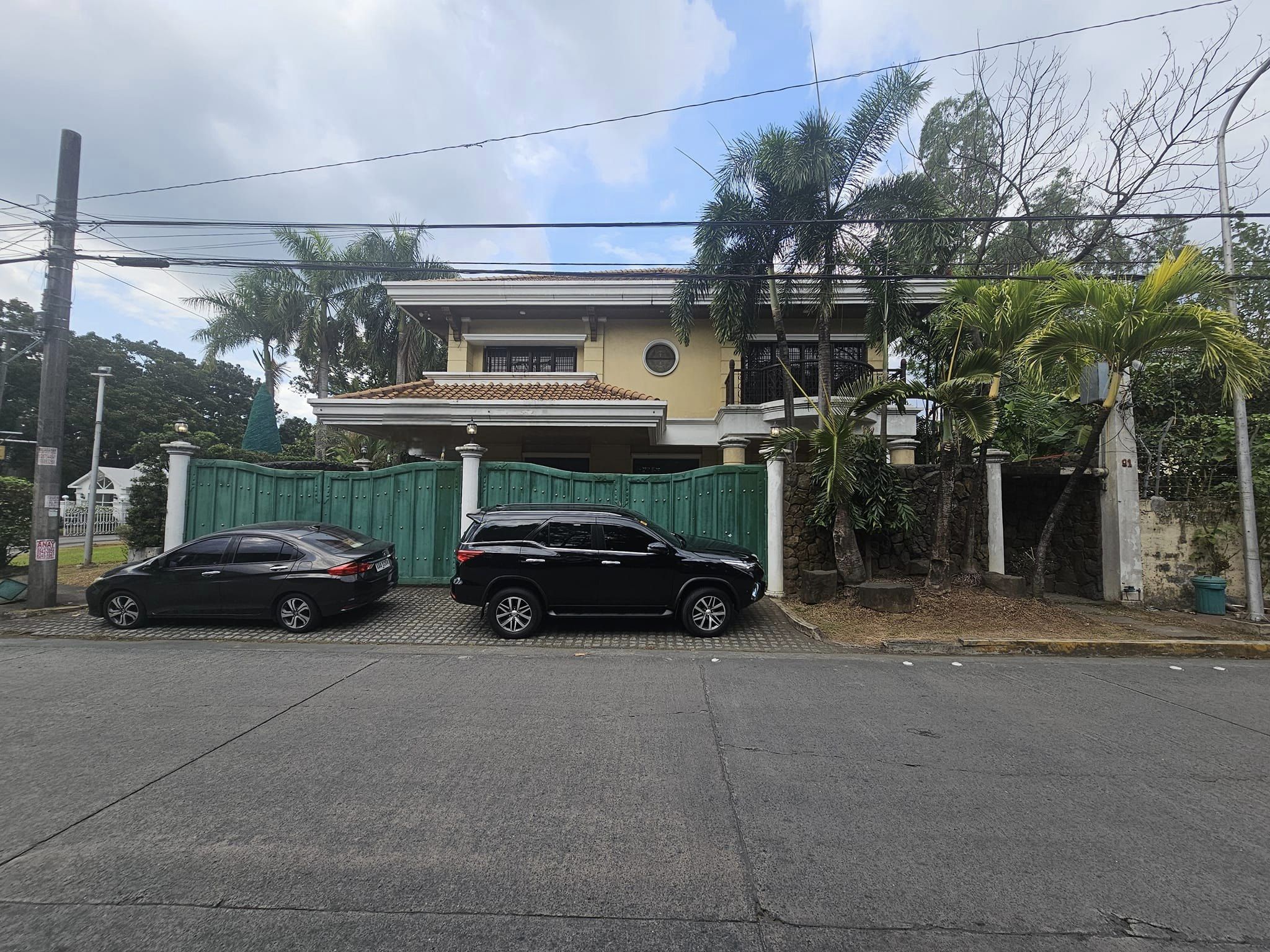 Enchanting4BedroomHouseForSaleinAcropolisGreensSubd.,QuezonCity-1.jpg