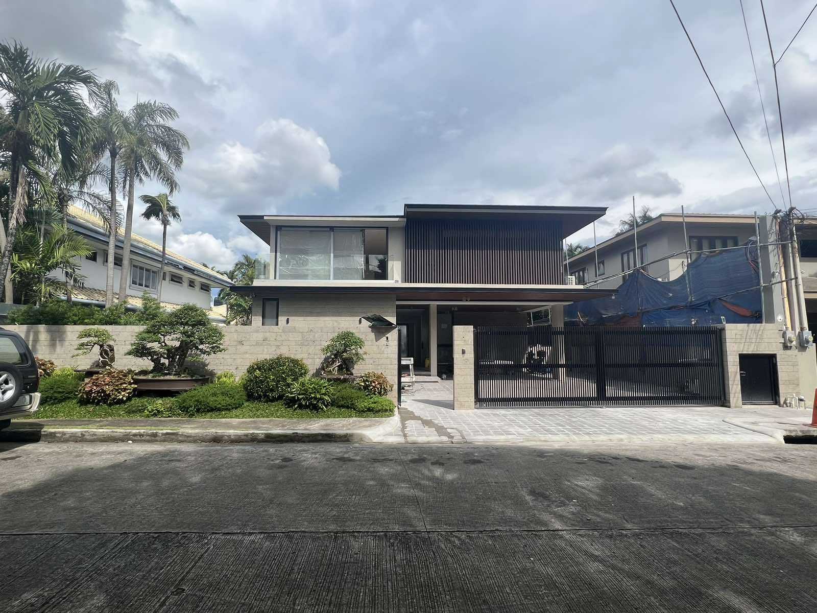 Sensational4-BedroomHouseforSaleinAyalaAlabangVillage,MuntinlupaCity-1.jpg