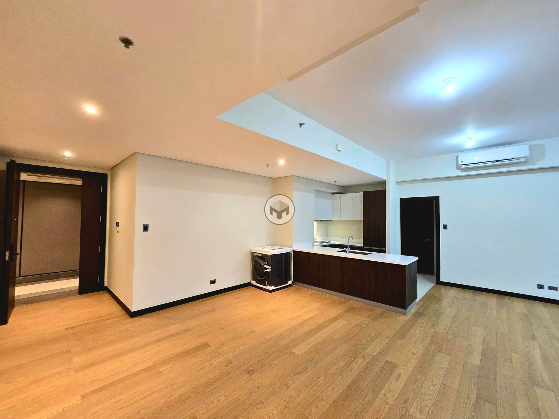 Special2-BedroomCondoUnitforSaleinTheResidencesattheWestinManilaSonataPlace-2.jpg