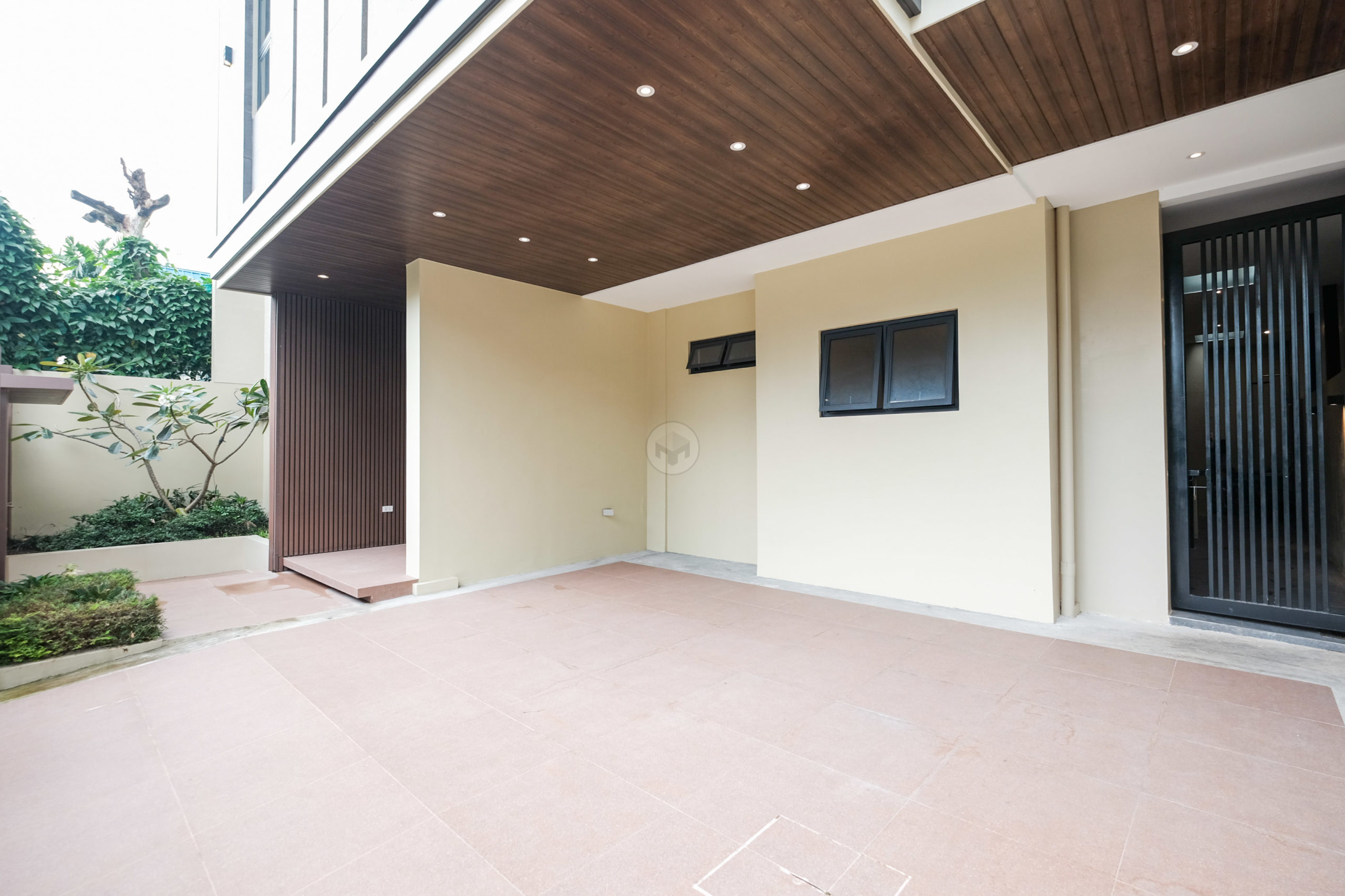 Stunning5BedroomHouseandLotforSaleinVermontPark,LowerAntipolo-8.jpg