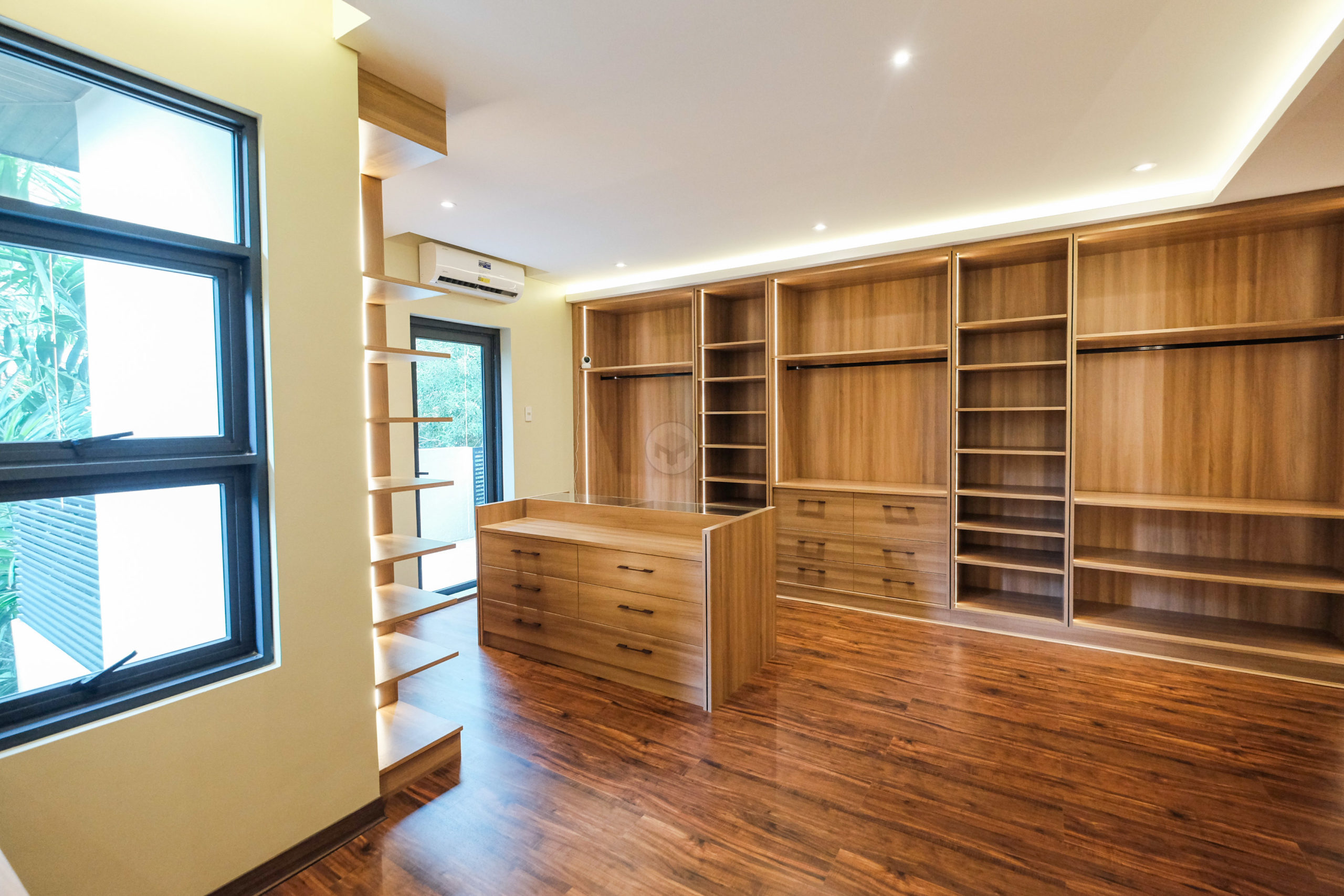 Stunning5BedroomHouseandLotforSaleinVermontPark,LowerAntipolo-16.jpg