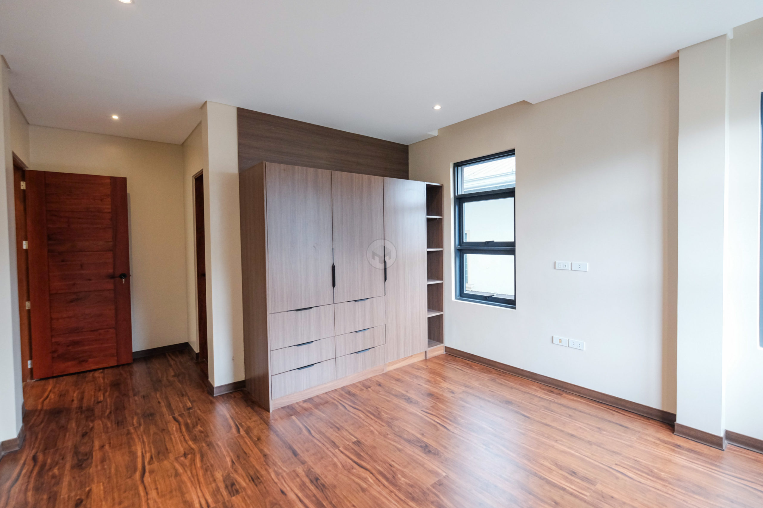Stunning5BedroomHouseandLotforSaleinVermontPark,LowerAntipolo-28.jpg