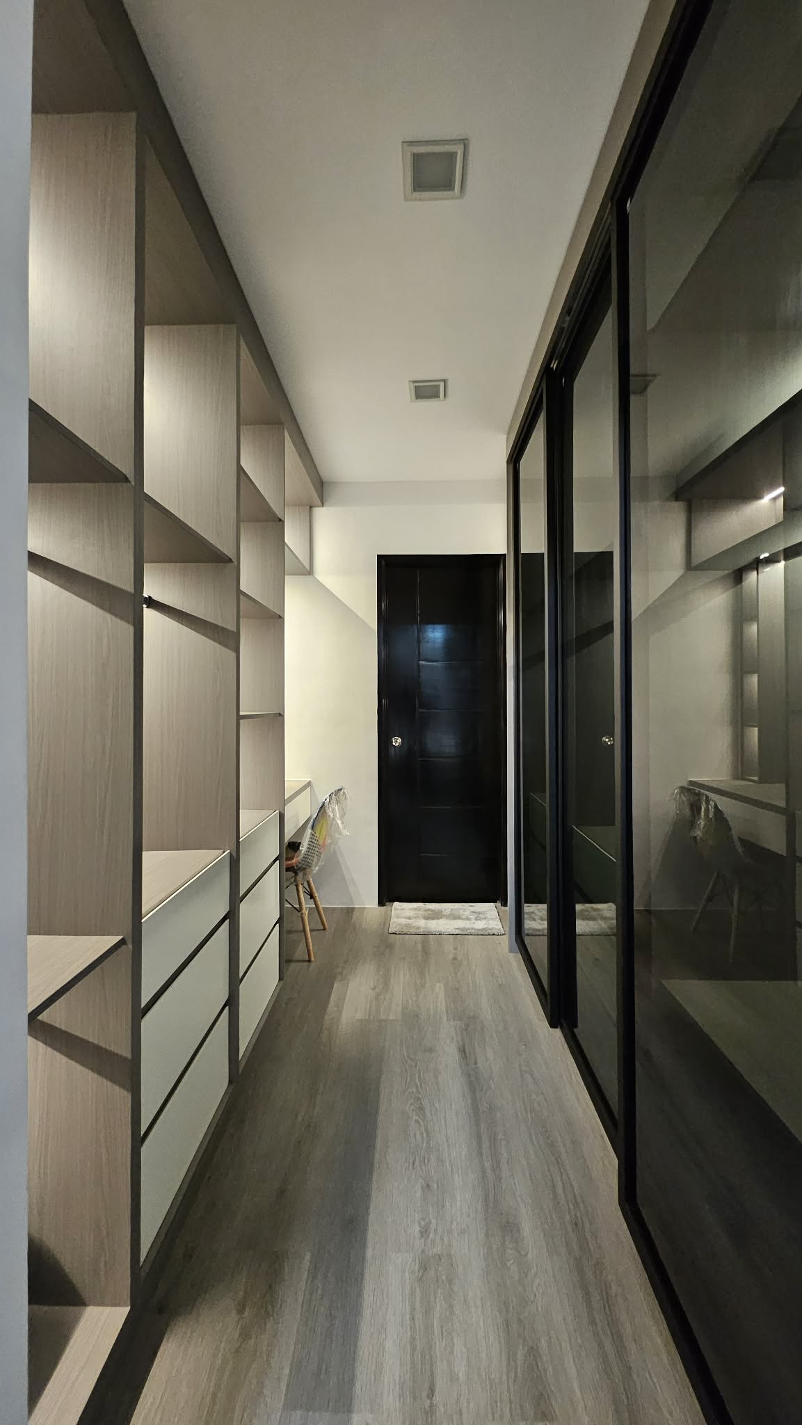 Contemporary5-BedroomHouseandLotforSaleinRoyalNorthwoodsGolf&Country Club,SanRafael,Bulacan-24.jpg