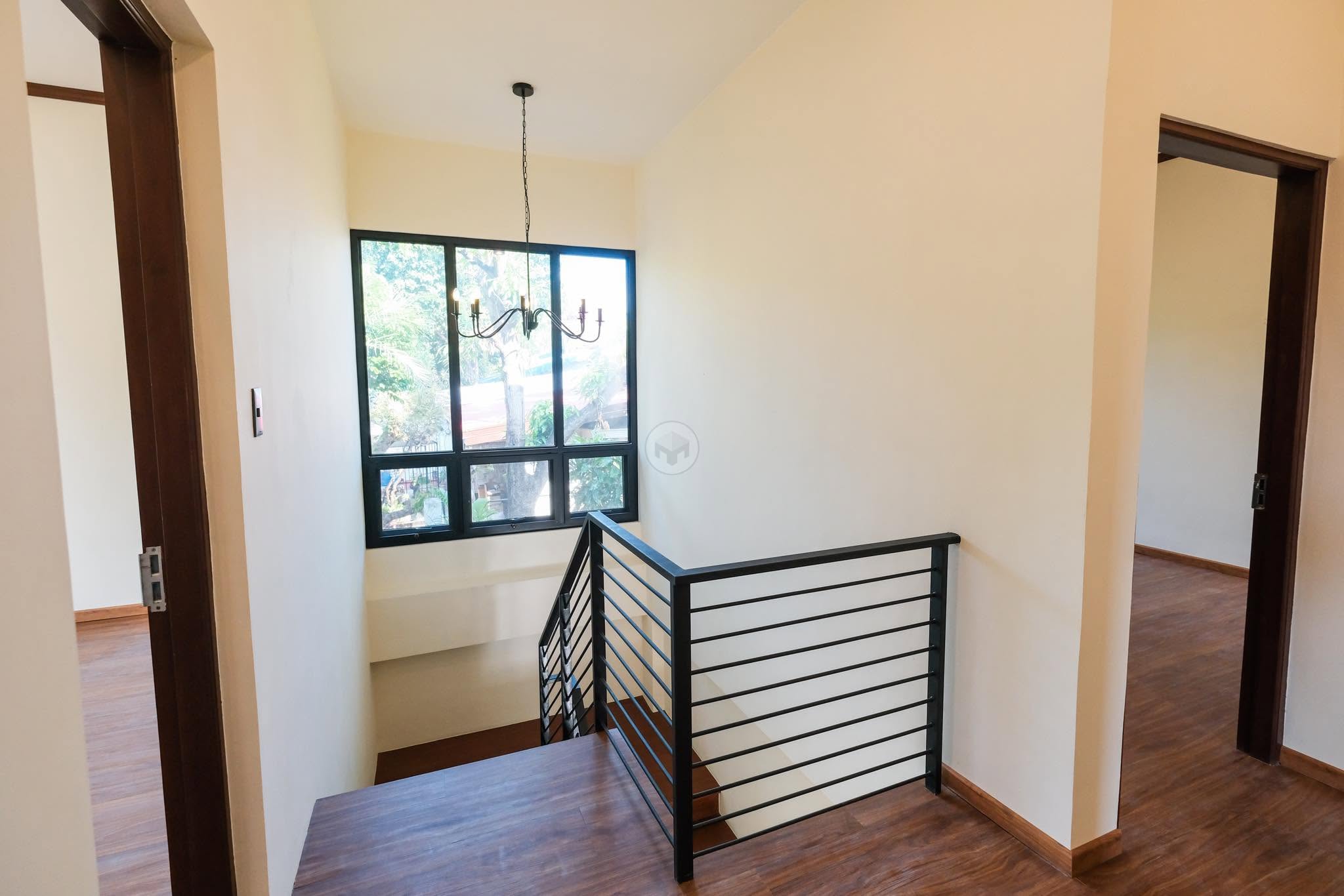 Captivating4-BedroomHouseandLotforSaleinAyalaAlabang,Muntinlupa-11.jpg