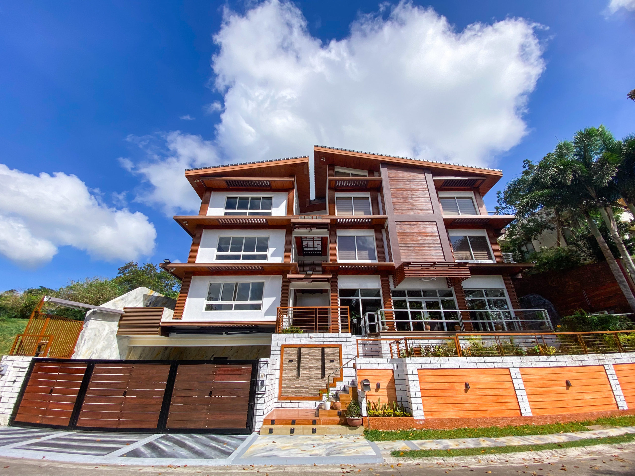 Serene6-BedroomHouseandLotiforSaleinAyalaWestgvrove,Silang,Cavite-1.jpg