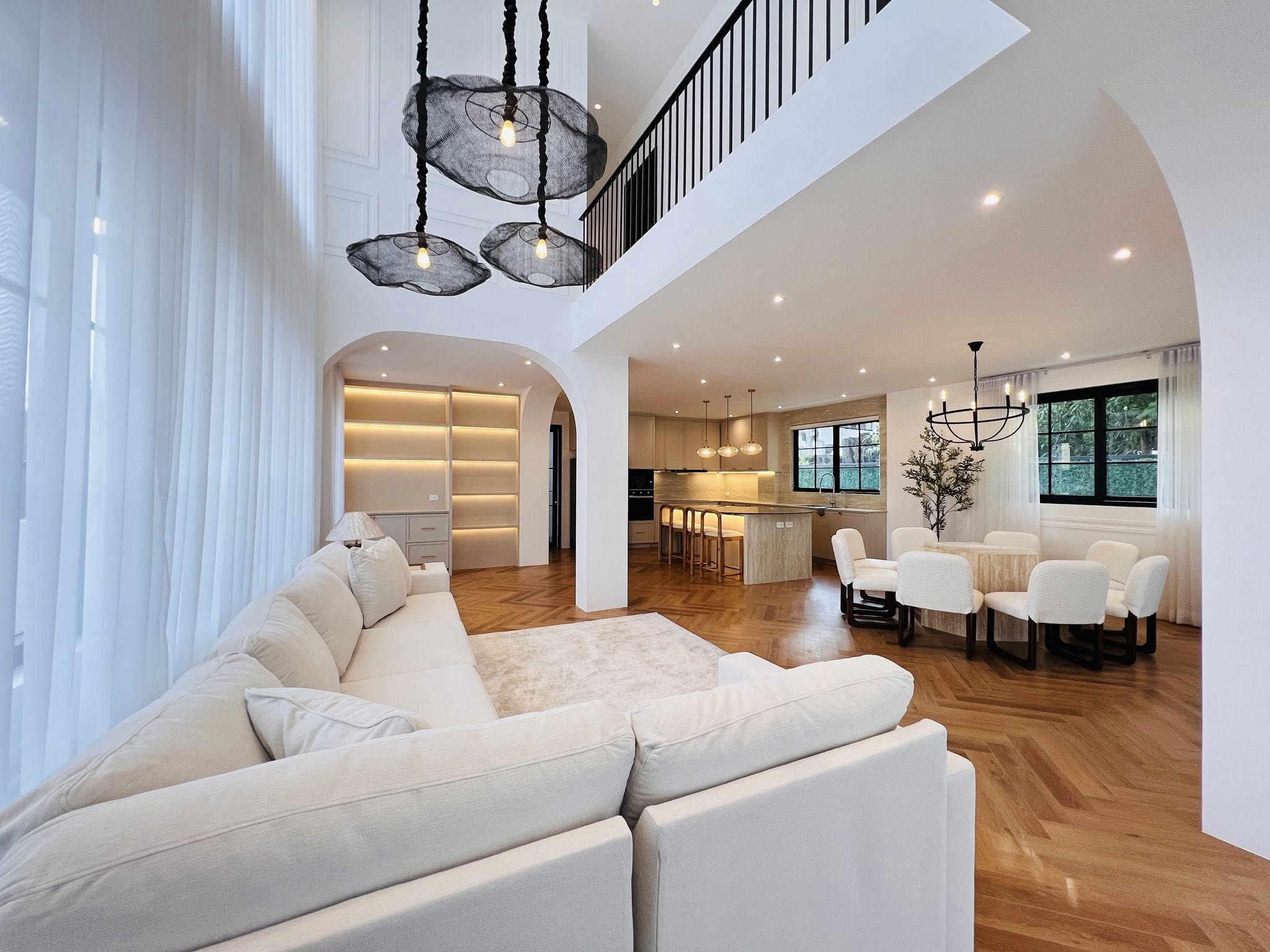 Sleek3-BedroomHouseandLotforSaleinFilinvest2,BatasanHills.QuezonCity-5.jpg
