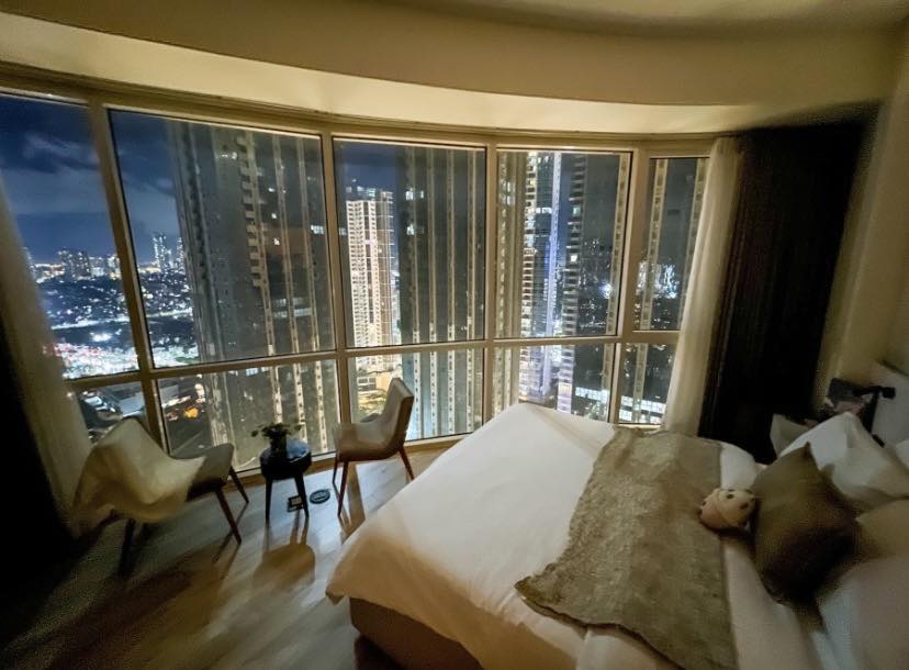 Cozy3-BedroomHouseandLotforSaleinCentralParkWest,BGC,Taguig-1.jpg