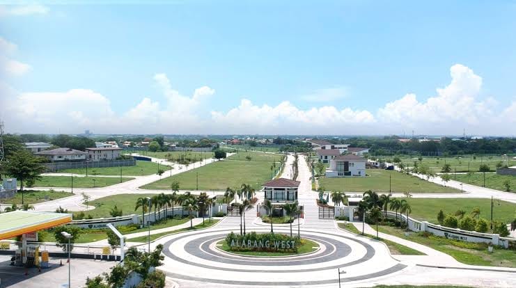 310SQMVacantLotforSaleinAlabangWest,AlmanzaDos,LasPiñas-1.jpg
