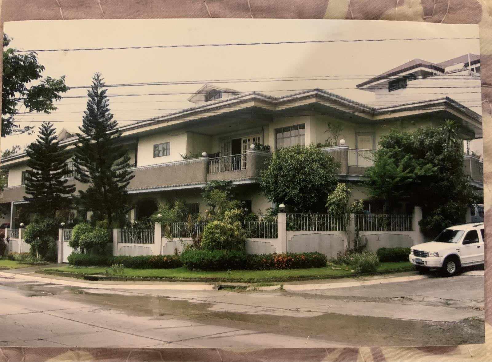 SereneSub-DividedHouseandLotforSaleinLoyolaGrandVillas,Marikina-1.jpg