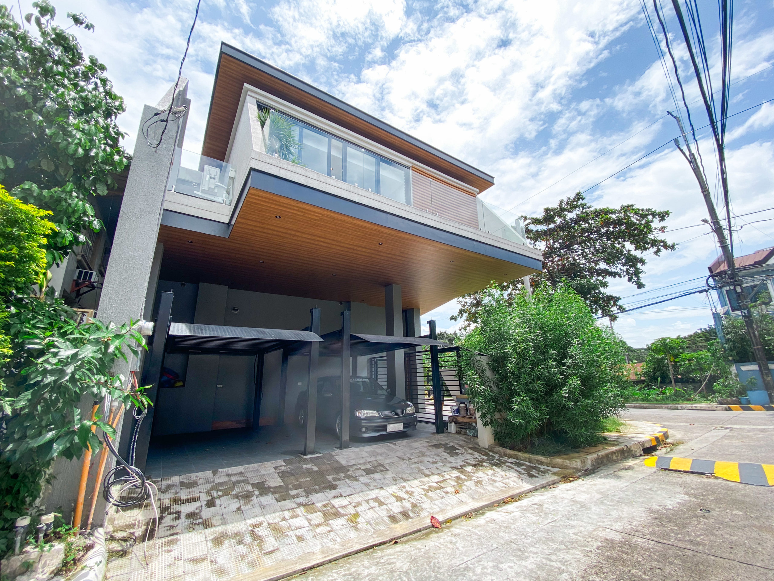 Charming4-BedroomHouseandLotforSaleinFairview,QuezonCity-1.jpg