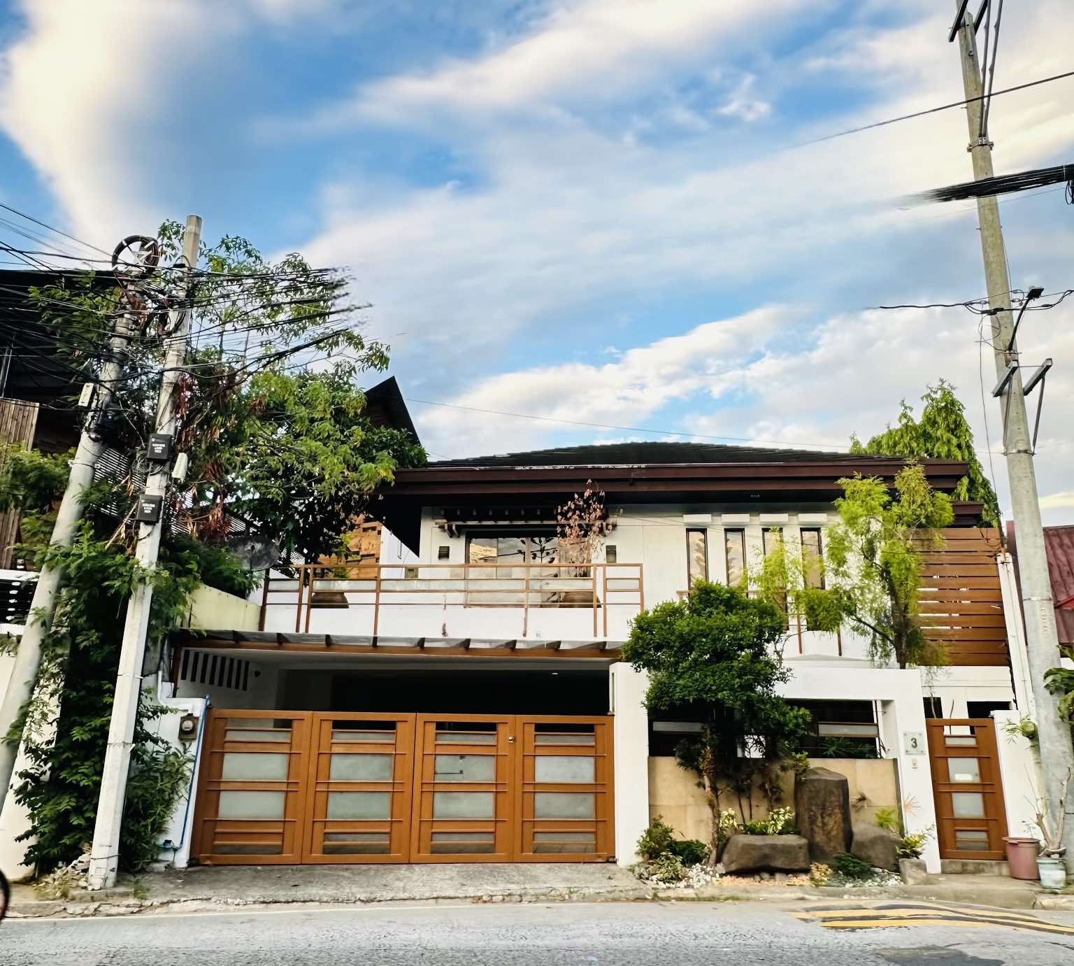 Stunning3-BedroomHouseandLotforSaleinFilinvest,Antipolo,Rizal-1.jpg