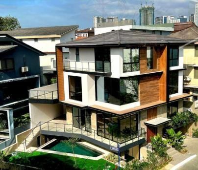 Fabulous5-BedroomHouseandLotforSaleinMckinley,BGC,Taguig-1.jpg