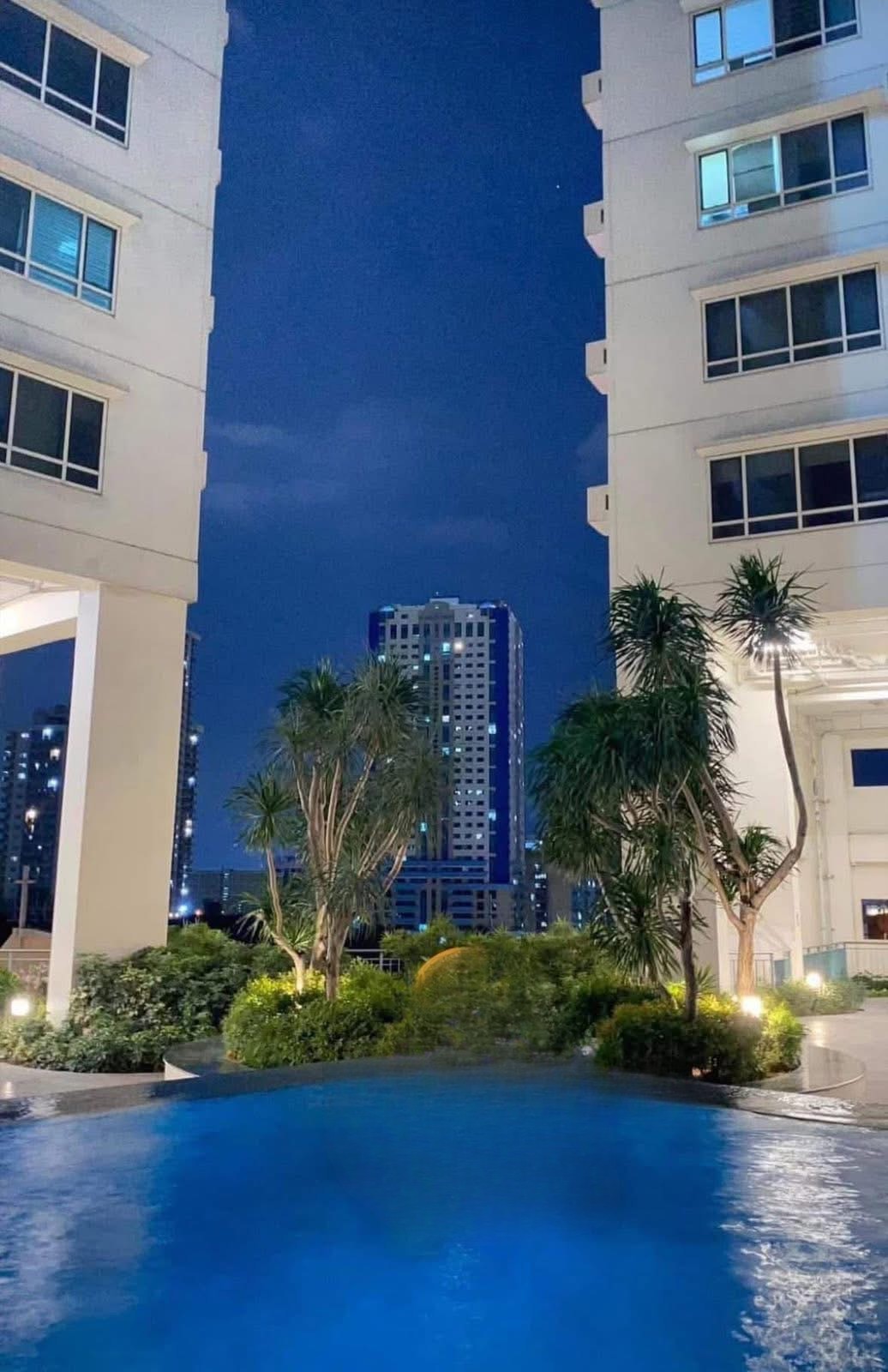 Inviting1-BedroomCondoUnitforSaleinAlleyAmorsolo,Makati-1.jpg