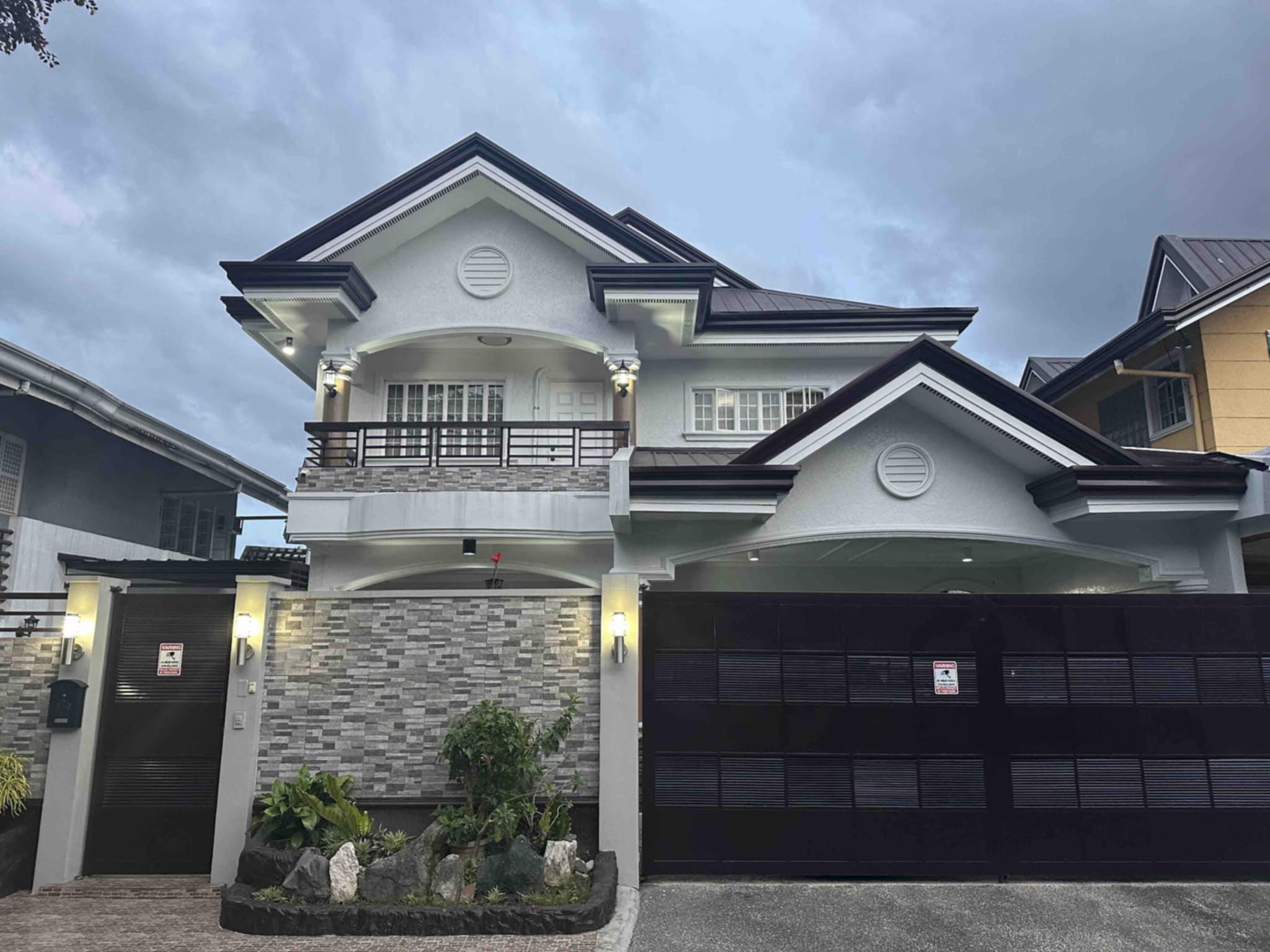Contemporary5-BedroomHouseandLotforSaleinFilinvestEastHomes,Cainta,Rizal-1.jpg