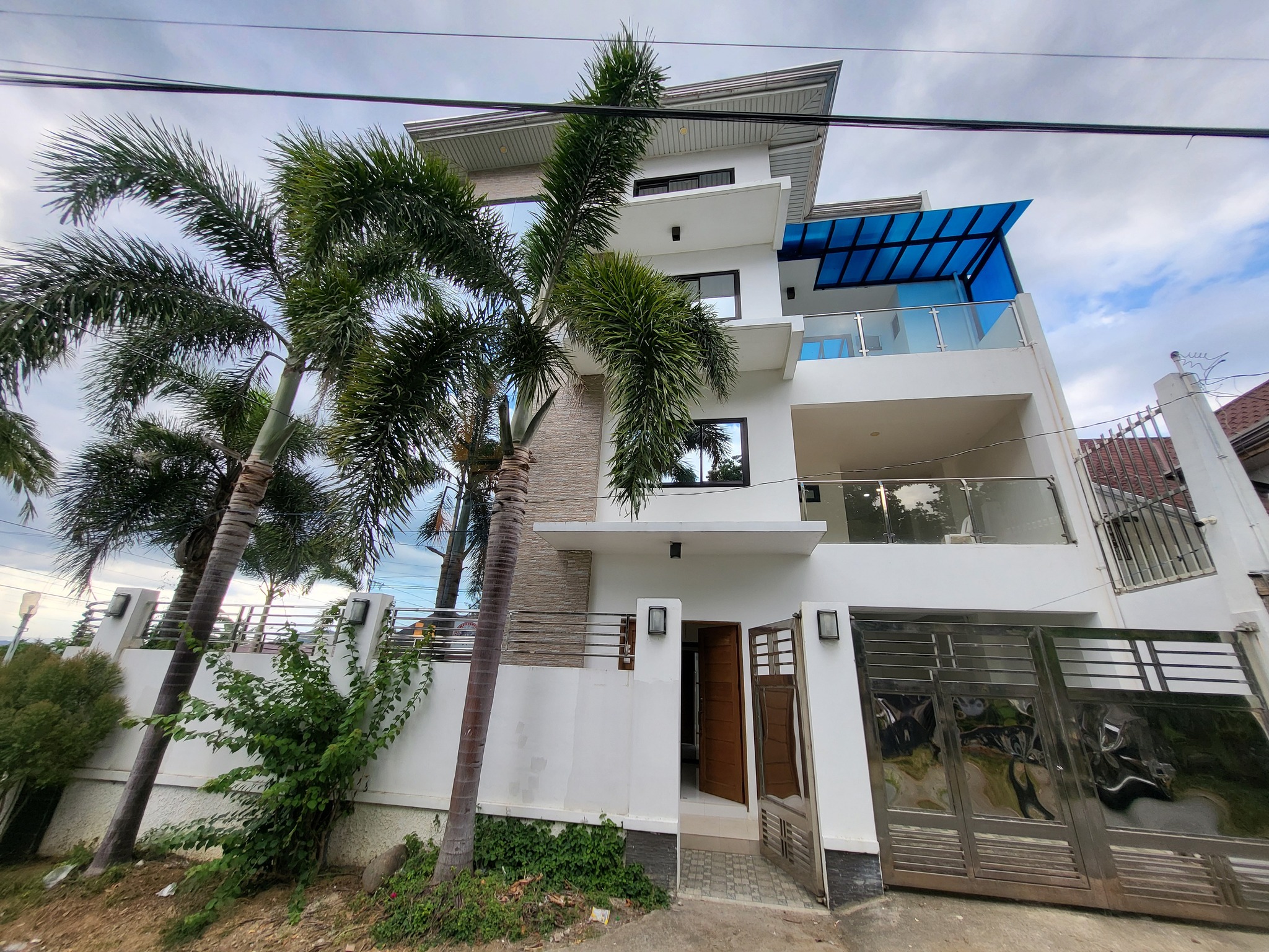 Serene4-BedroomHouseandLotforSaleinBalete,Batangas-1.jpg