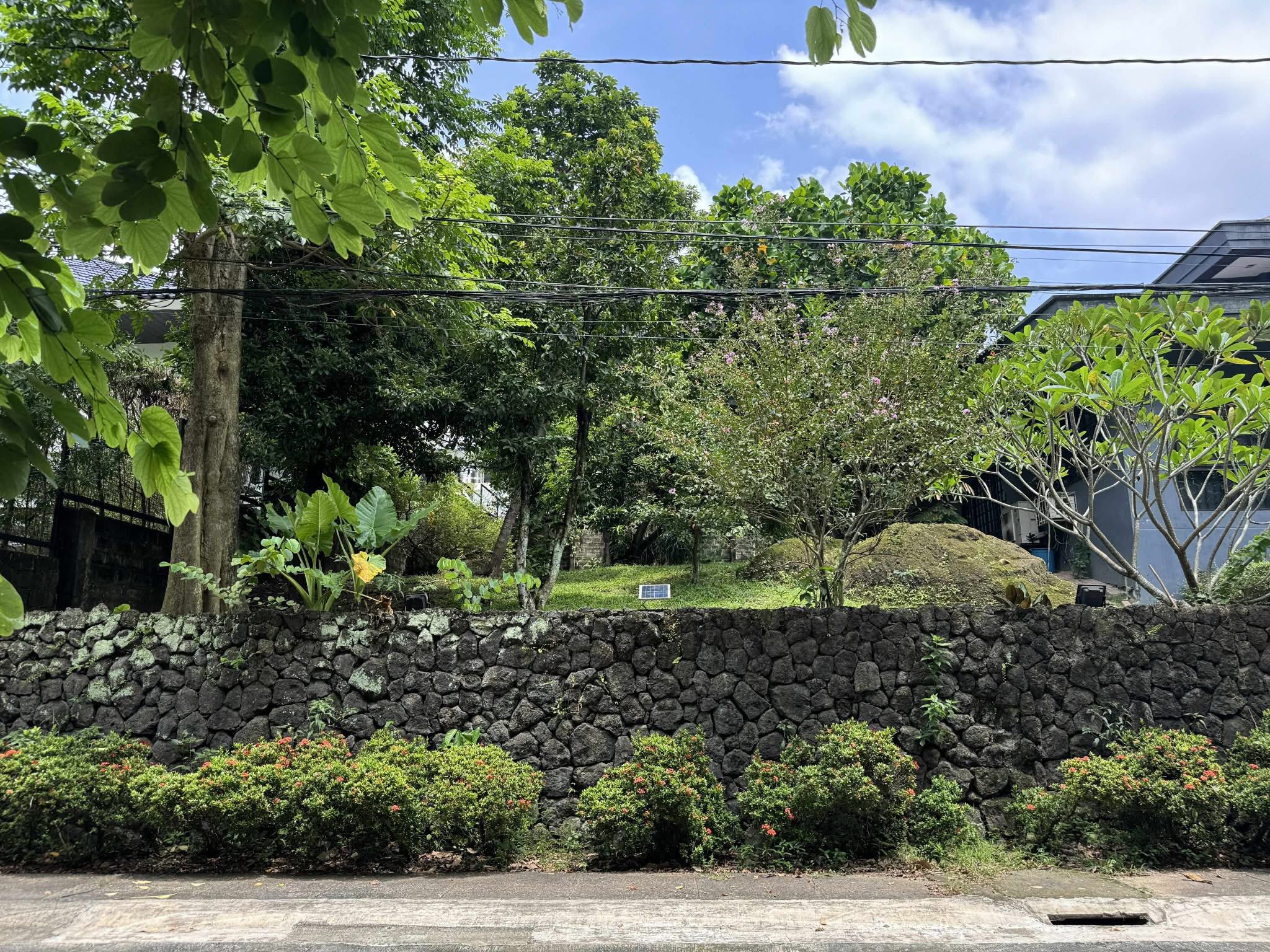 456SQM-600SQMVacantLotforSaleinLoyolaGrandVillas,QuezonCity-1.jpg