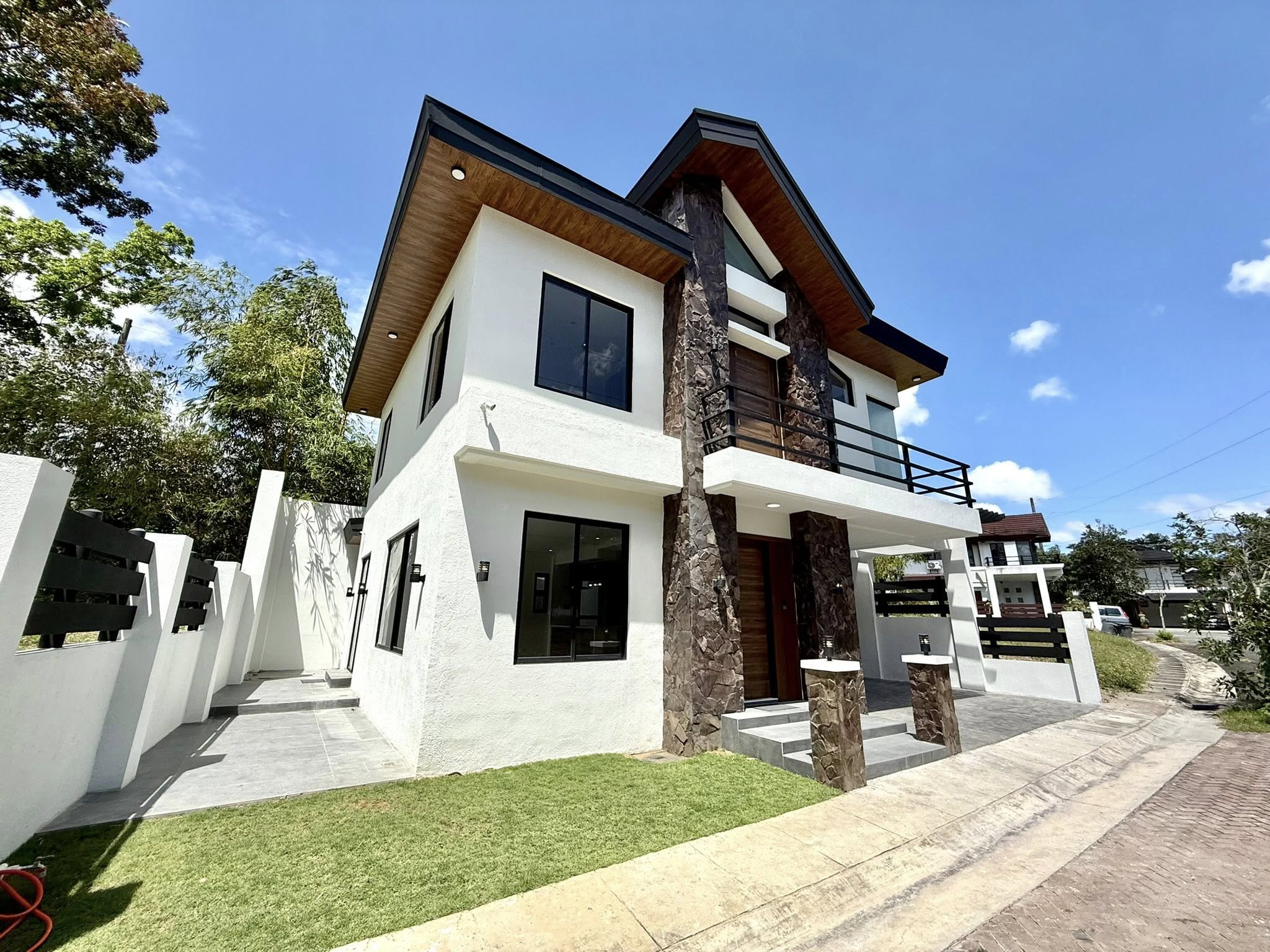 BrandNew4-BedroomHouseandLotforLeaseinPramanaResidentialPark,Sta.RosaCity,Laguna-3.jpg