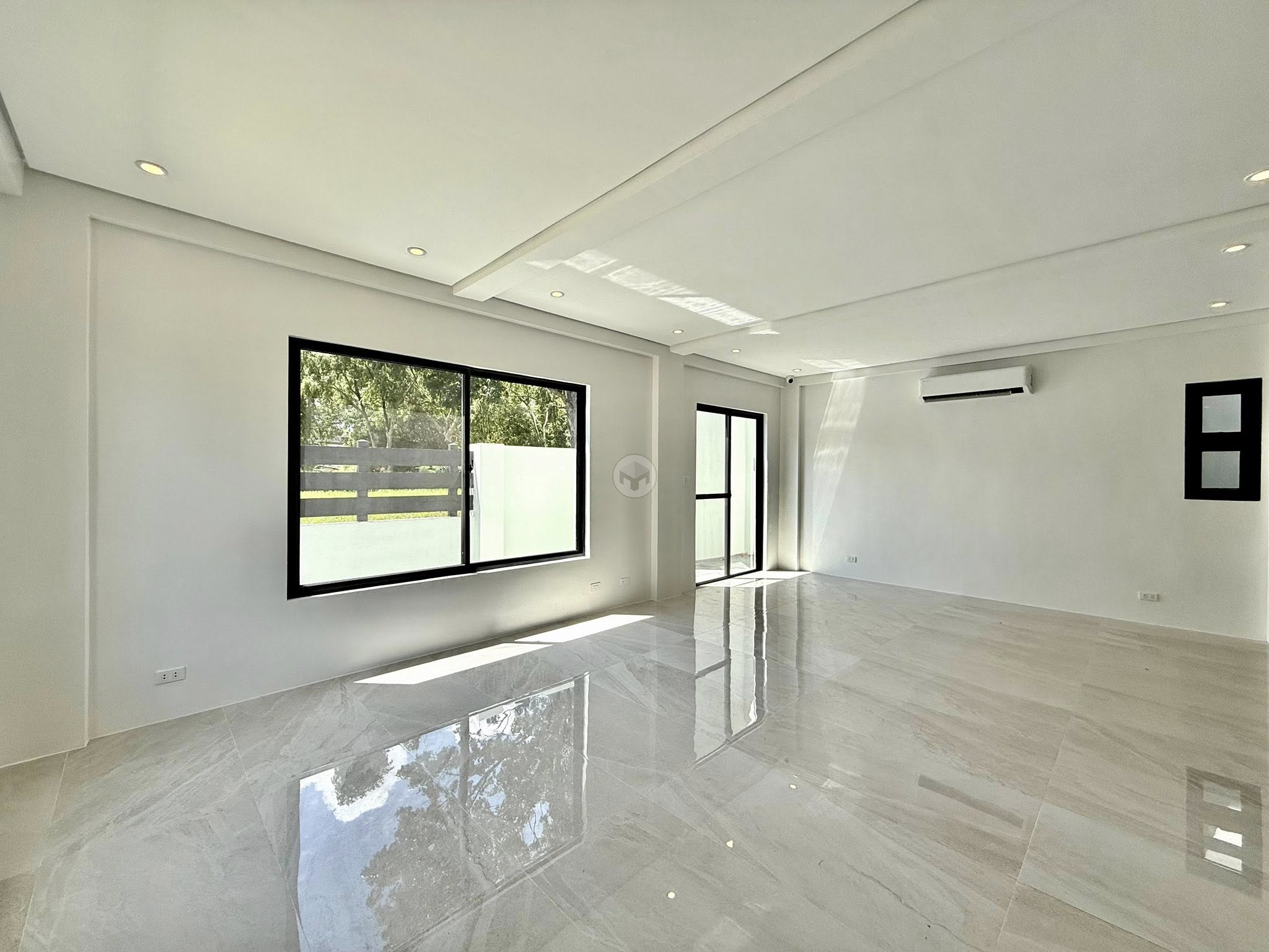 BrandNew4-BedroomHouseandLotforLeaseinPramanaResidentialPark,Sta.RosaCity,Laguna-6.jpg