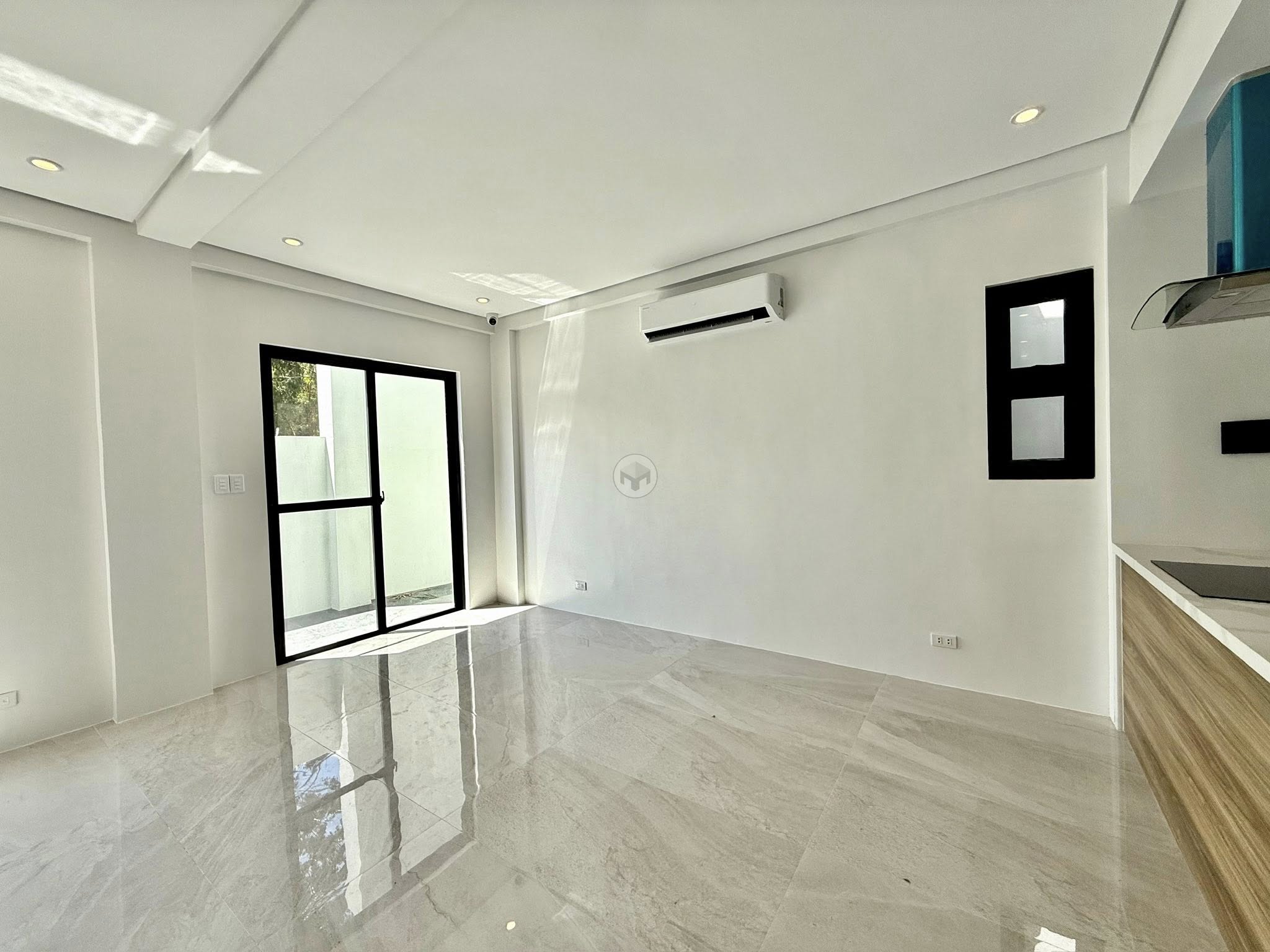 BrandNew4-BedroomHouseandLotforLeaseinPramanaResidentialPark,Sta.RosaCity,Laguna-7.jpg