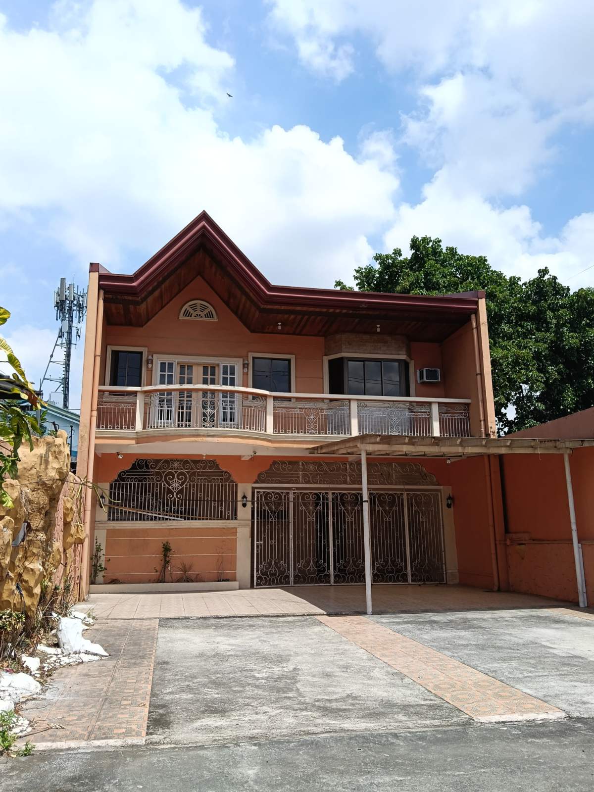Warm5-BedroomHouseandLotforSaleinParang,Marikina-1.jpg