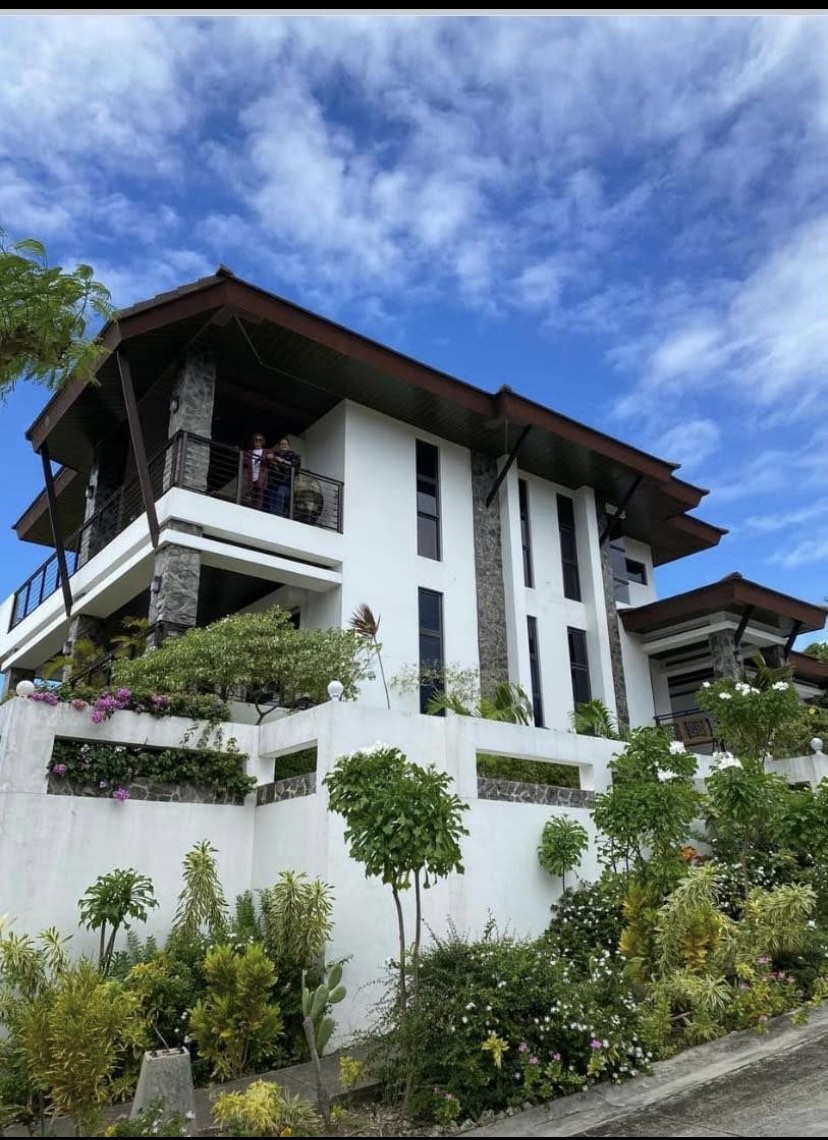 Pristine4-BedroomHouseandLotforSaleHouseandLotinSta.Ana,Calatagan,Batangas-1.jpg