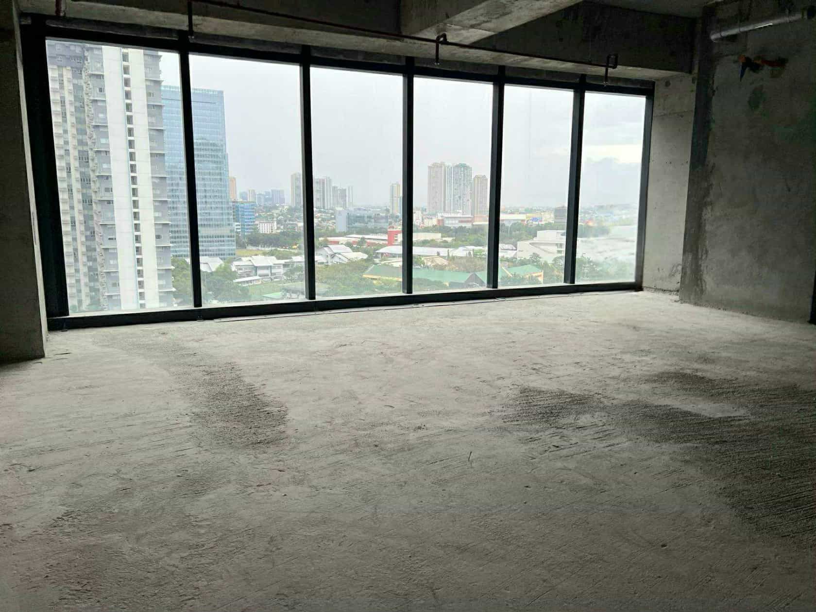 OfficeUnitforSaleinParkTriangleCorporatePlaza,BGC,TaguigCity-1.jpg