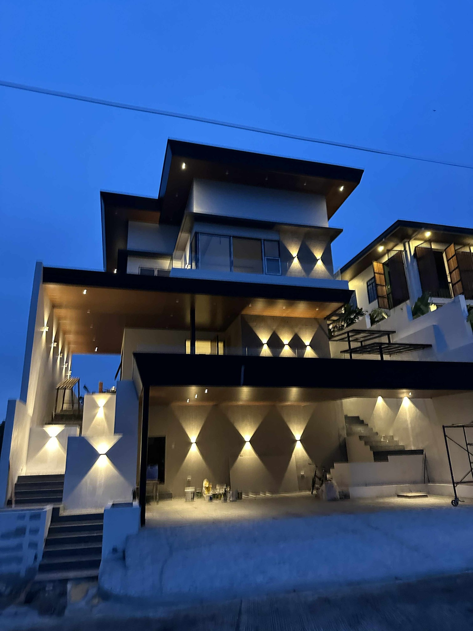 Brilliant4-BedroomHouseandLotforSaleatThePinesinSouthpeak,SanPedro,Laguna-1.jpg