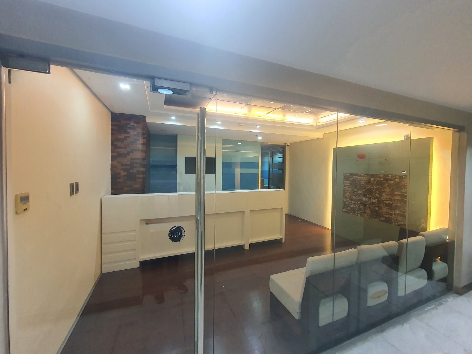 171.89SQMCommercialSpaceforSaleinOrtigasCenter,Pasig-1.jpg