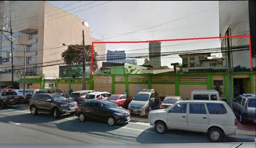 714SQMCommercialLotforSalewithOldDilapidatedHouseinWestAve,QuezonCity-1.jpg