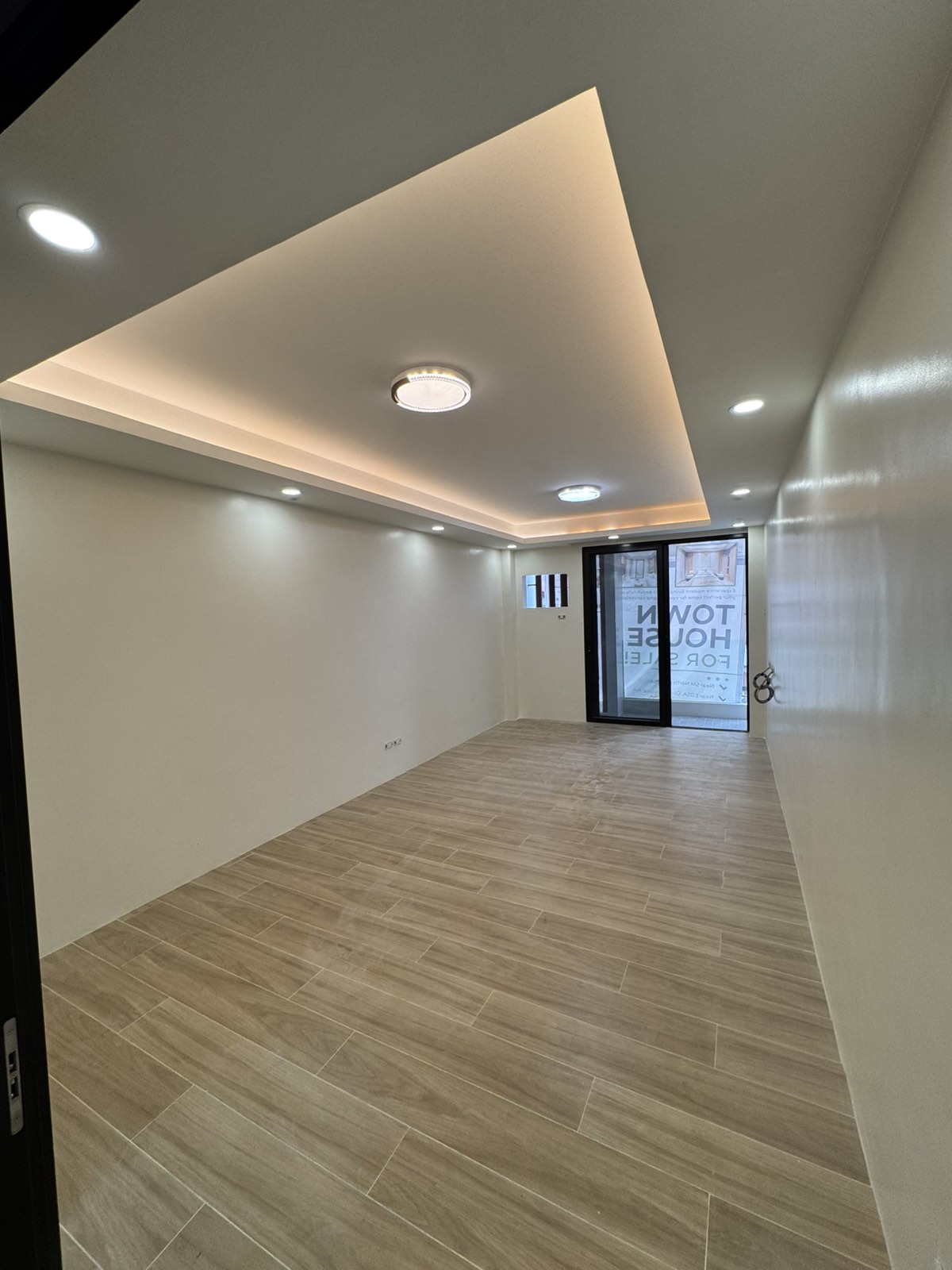 Sensational3-BedroomTownhouseforSaleinBagoBantay,QuezonCity-1.jpg