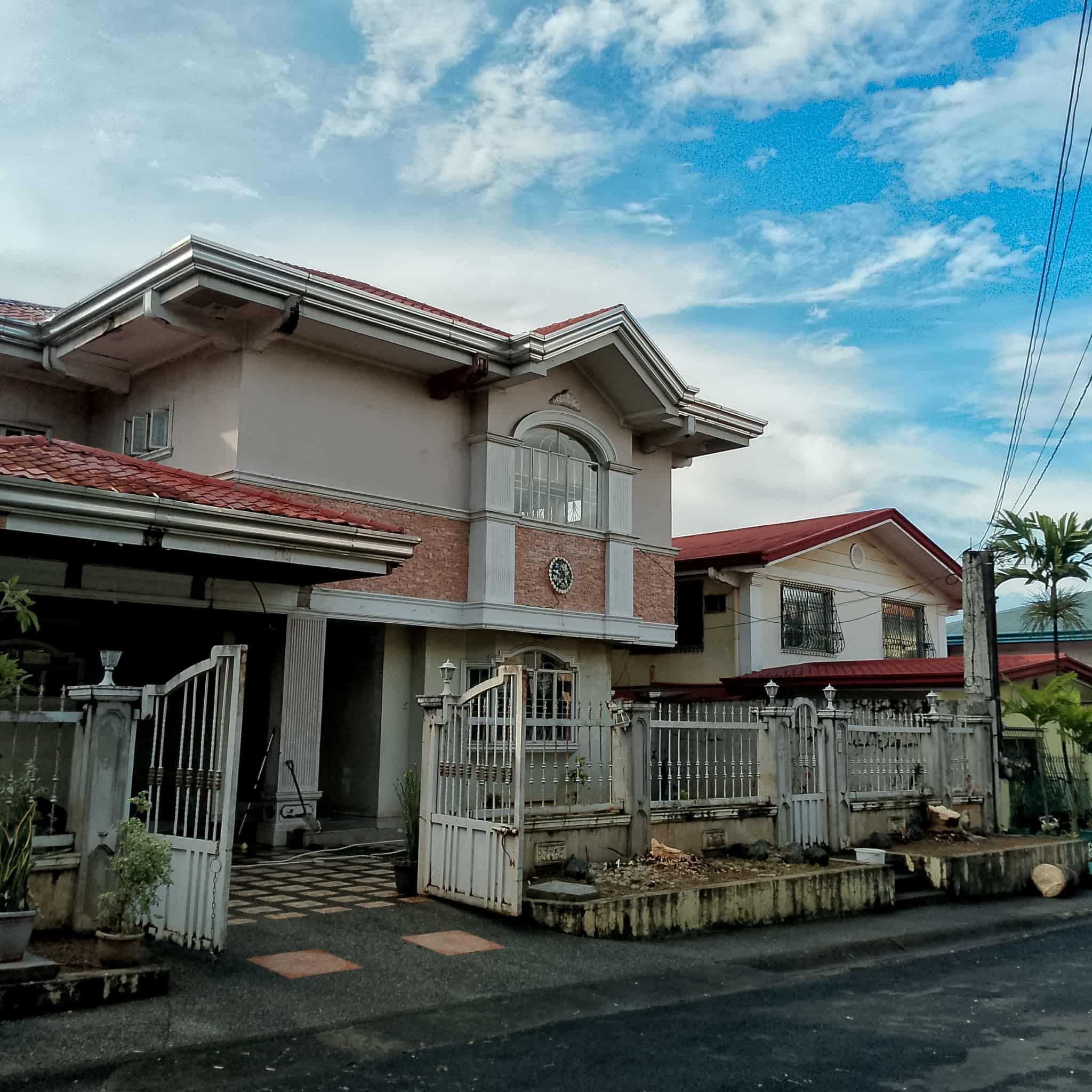Vintage400SQMHouseandLotforSaleinQuezonCity-1.jpg