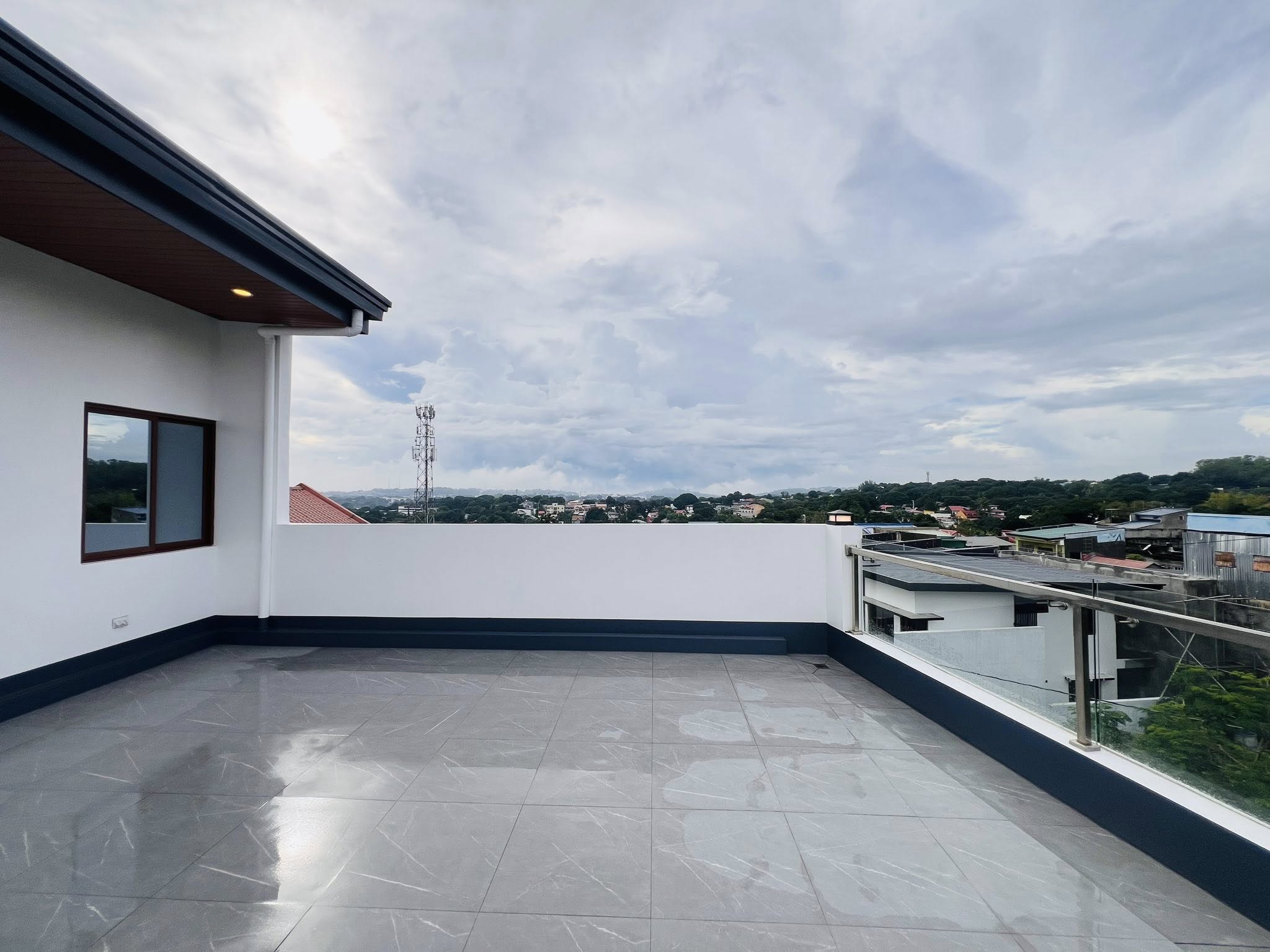 Brilliant5-BedroomHouseandLotforSaleinKingsvilleHills,Antipolo,Rizal-33.jpg