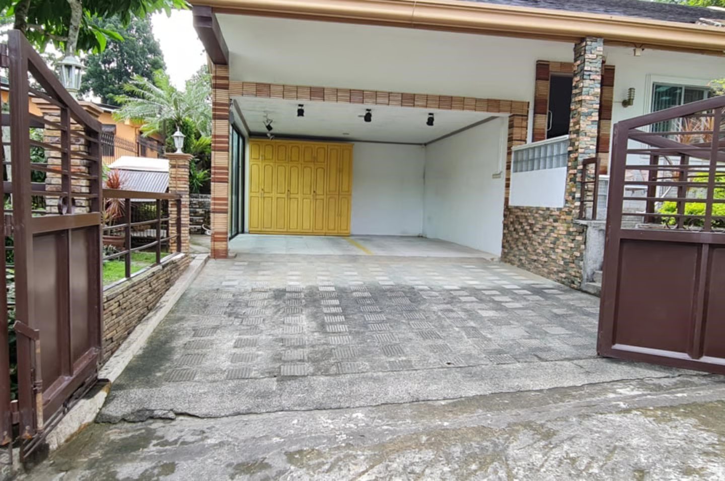 Pristine3-BedroomHouseandLotforSaleinAntipolo,Rizal-4.jpg