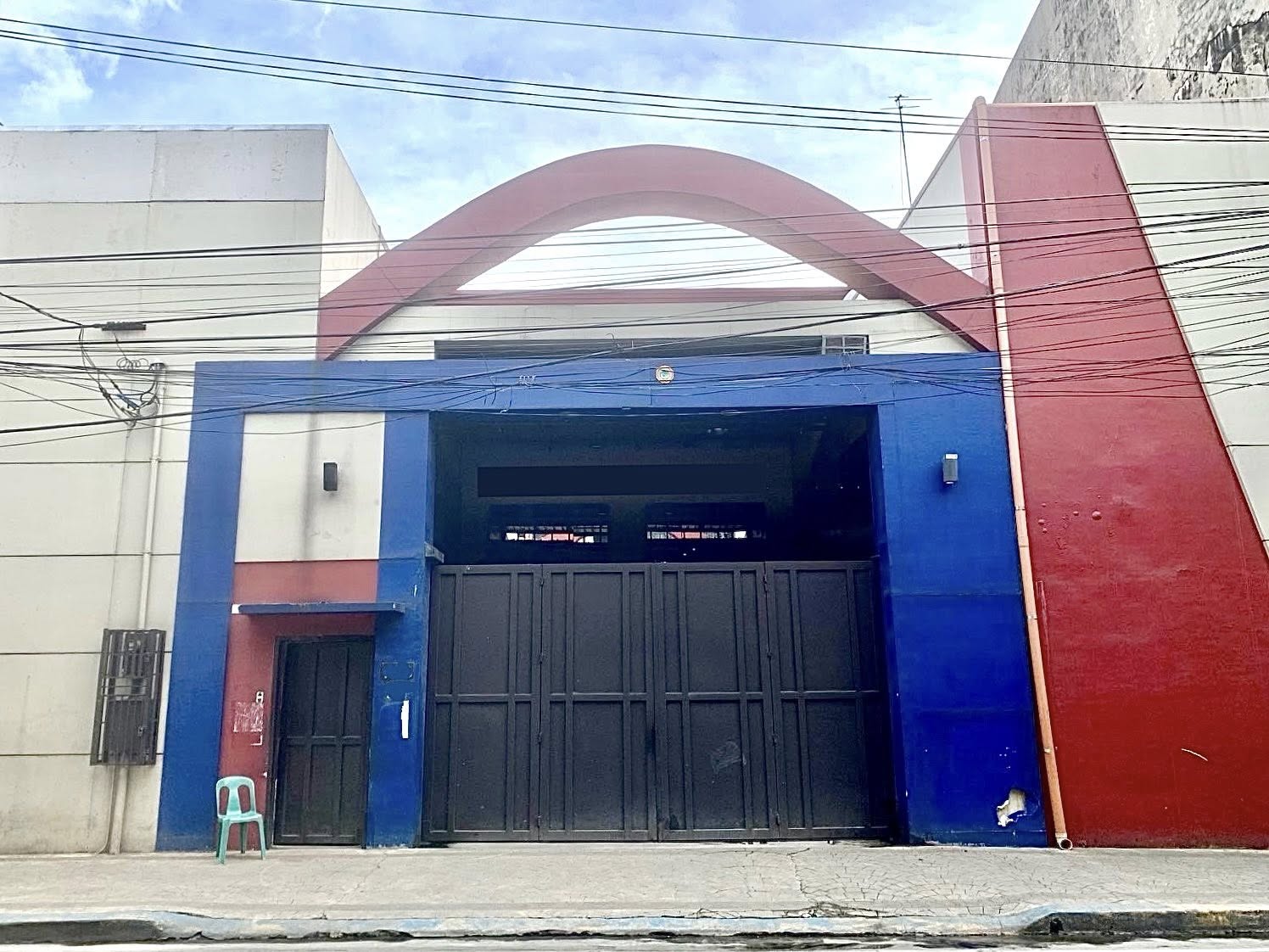 PrimeCommercialPropertyforSaleinSta.Cruz,Manila-1.jpg