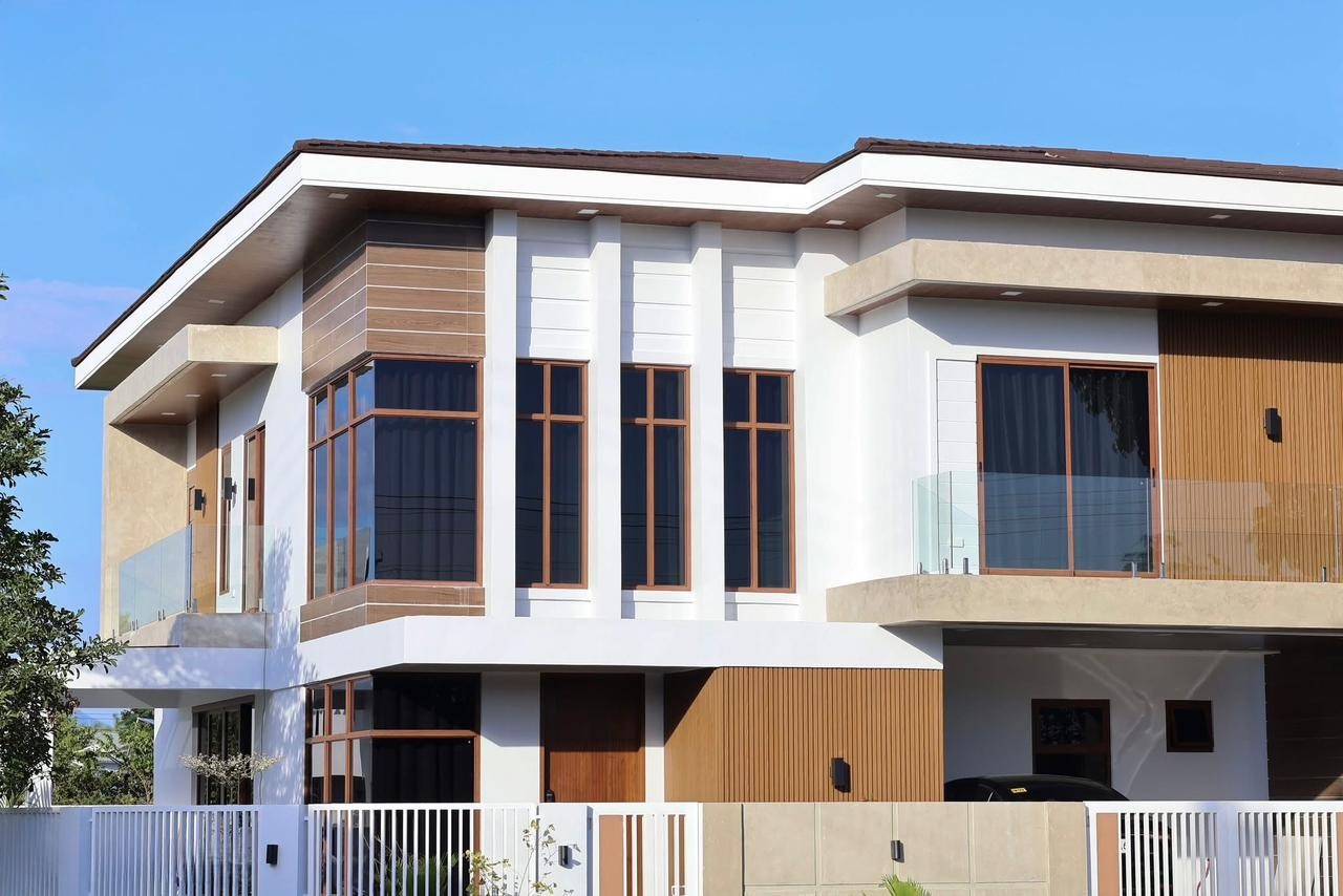Stunning6-BedroomHouseandLotforSaleinWoodgrovePark,SanFernandoCity,Pampanga-2.jpg